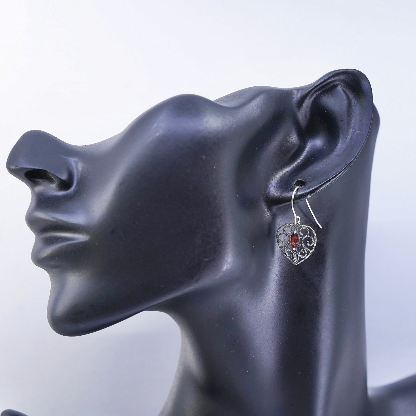 Vintage Sterling 925 silver filigree heart earrings with garnet