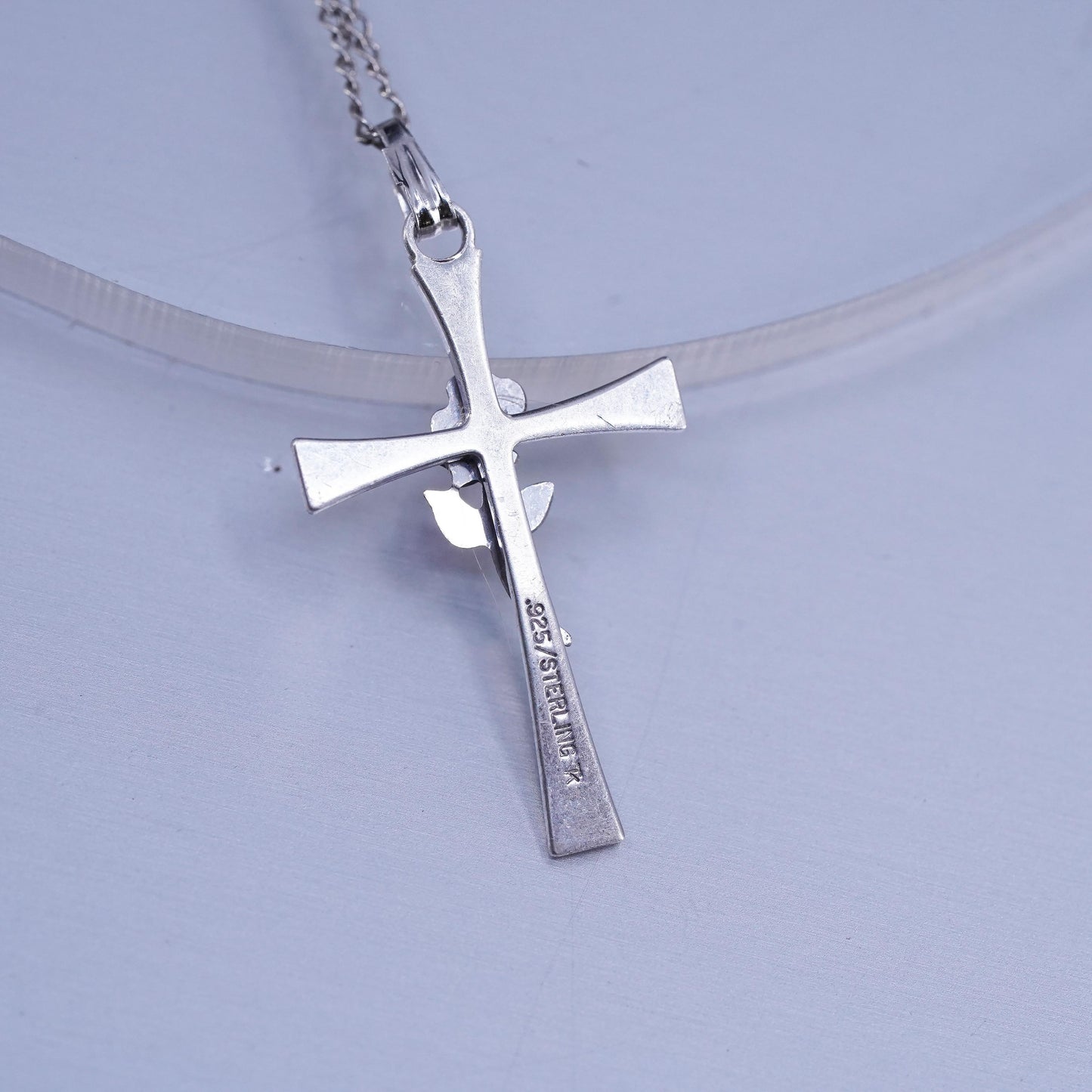 18”, vintage Sterling 925 silver circle necklace with cross pendant rose flower