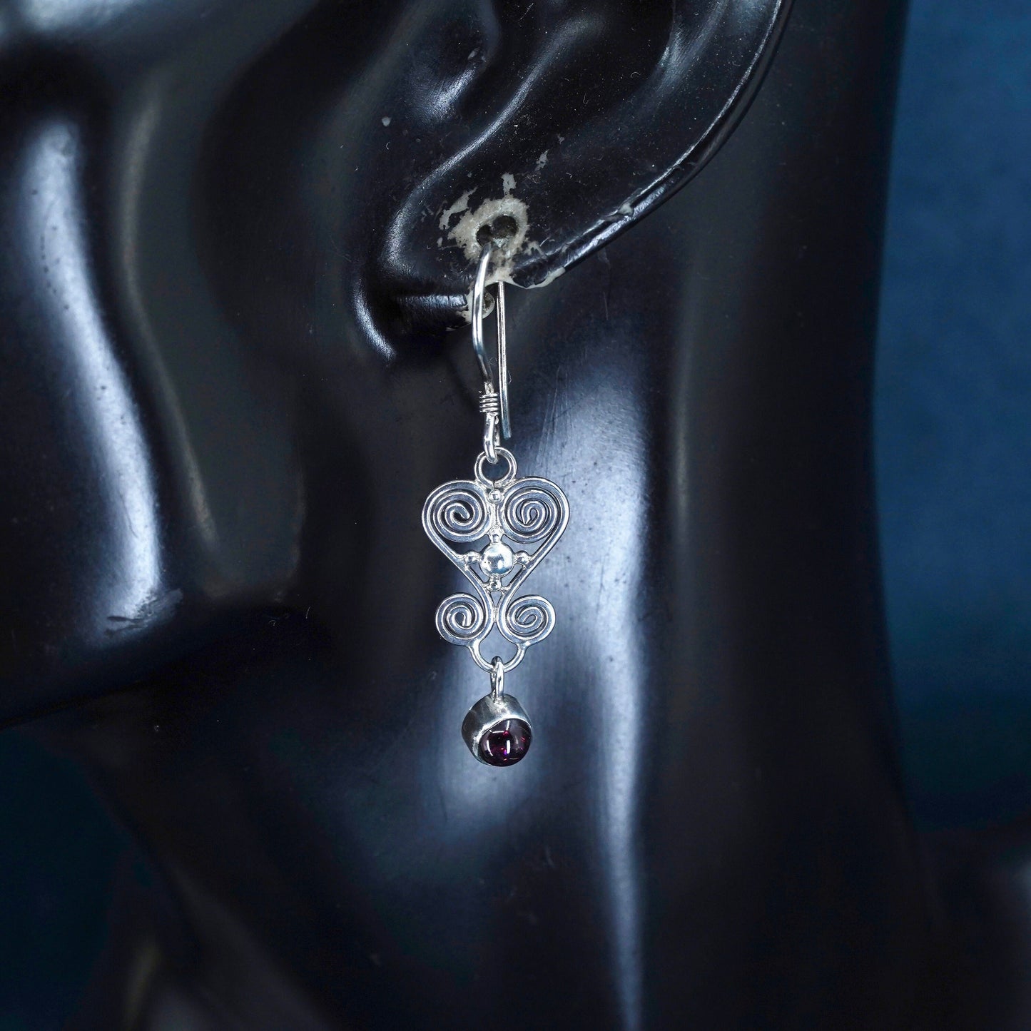 Vintage Sterling Silver handmade Earrings. 925 swirl dangles with garnet