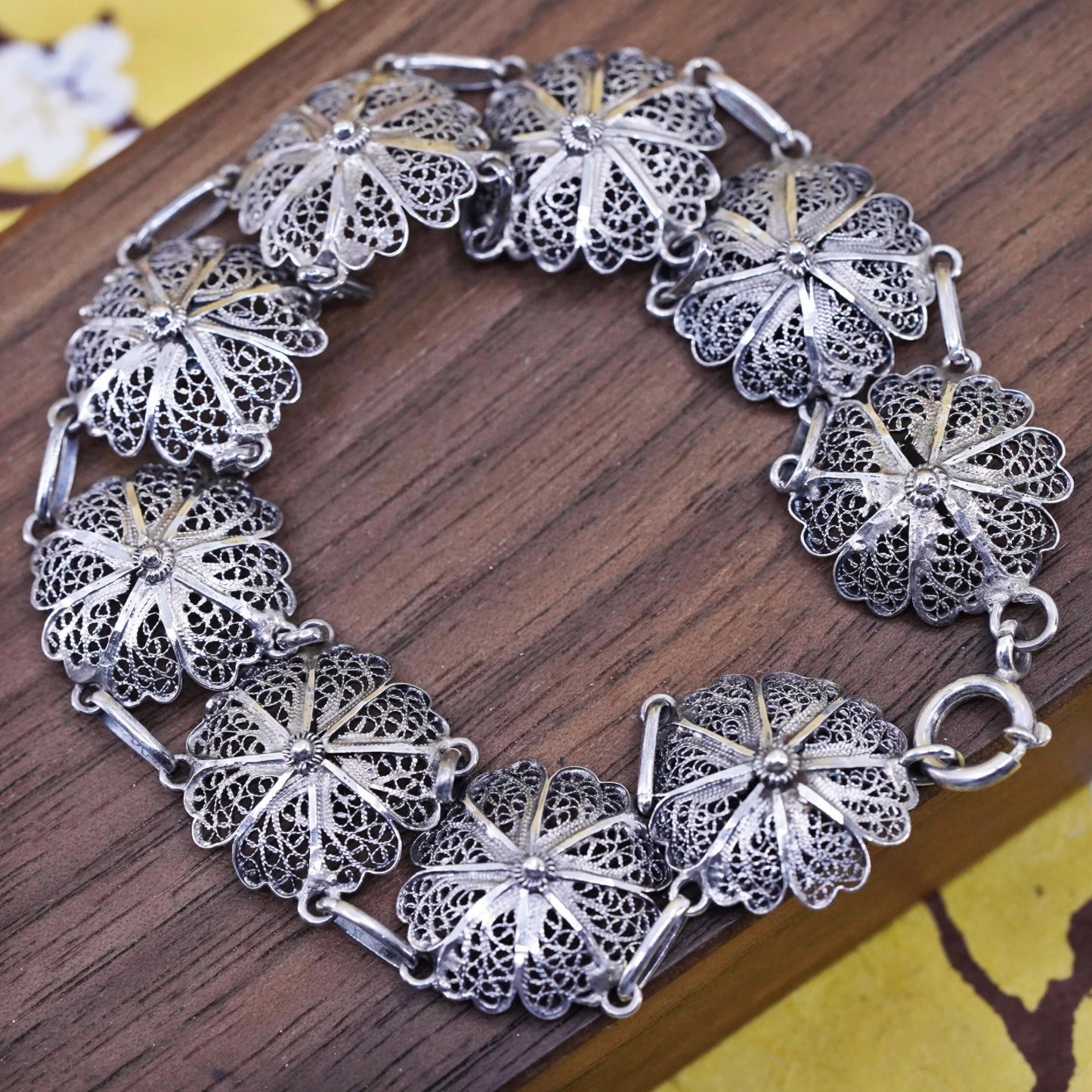 7.5", vintage Sterling silver handmade bracelet, 925 filigree flower chain