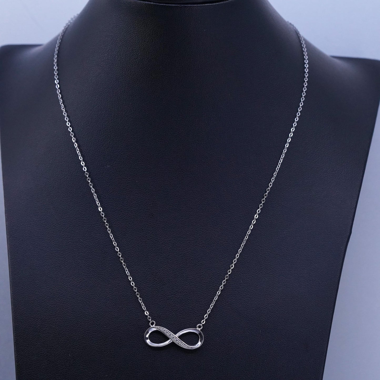 18”, vintage Sterling 925 silver circle pendant necklace infinity pendant Cz