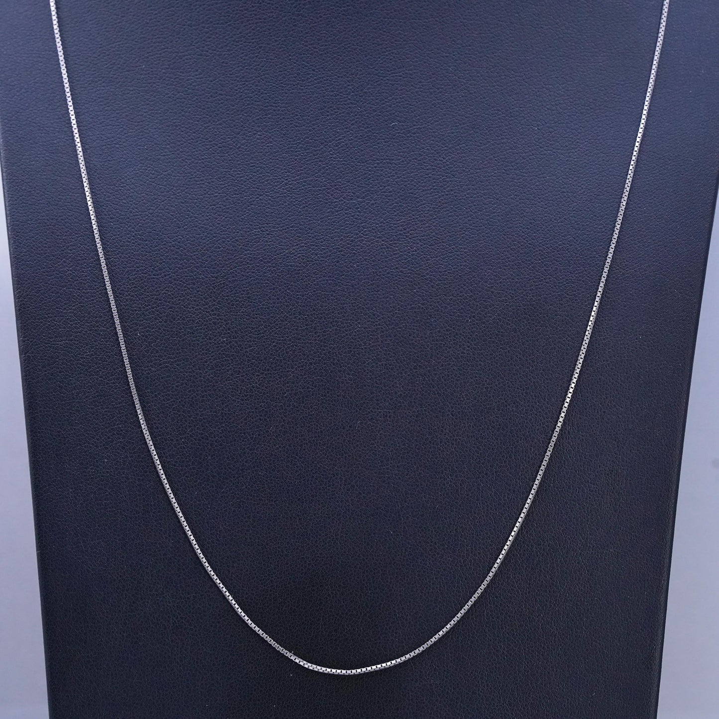 24", Vintage Italian sterling silver box chain, made in Italy silver necklace