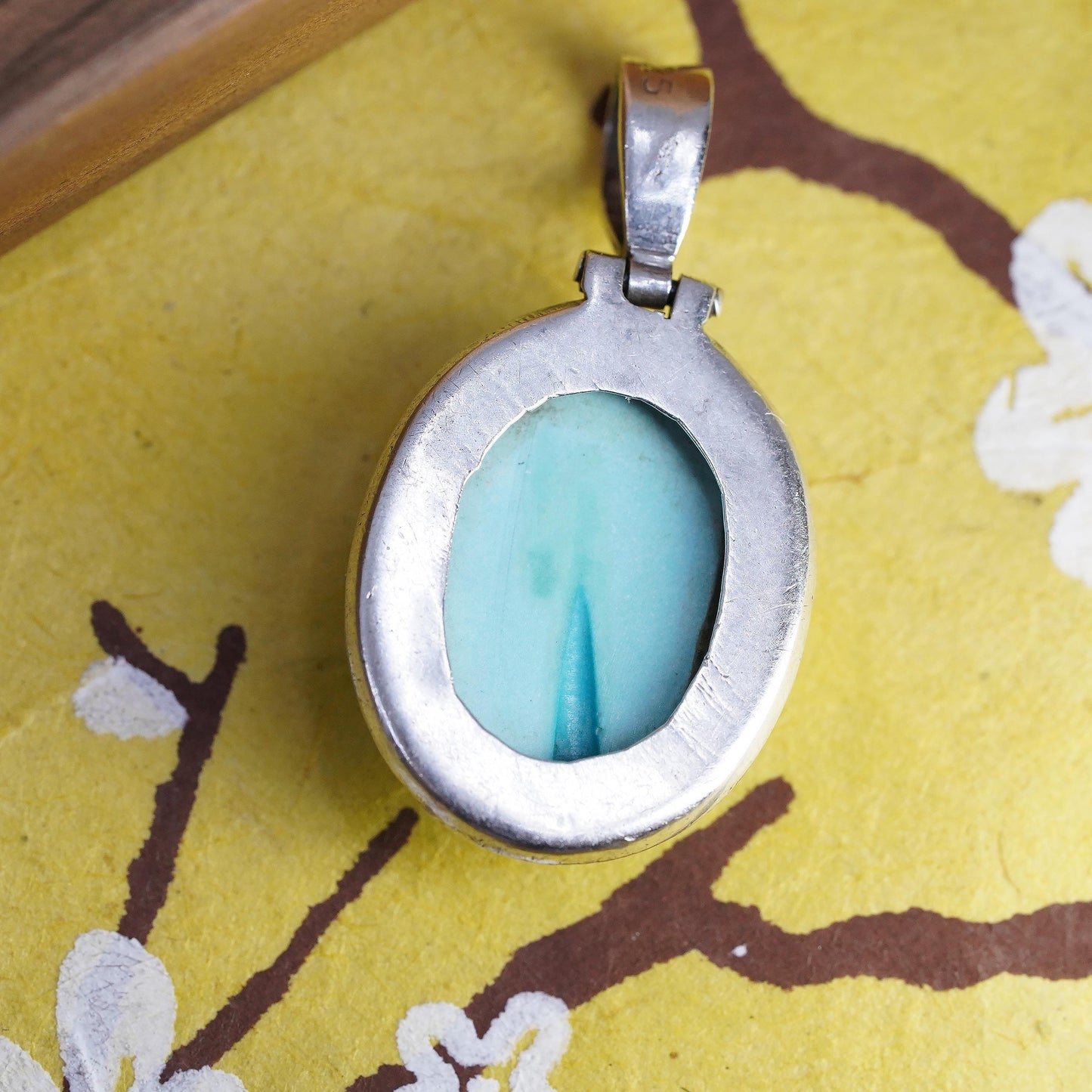 Vintage southwestern Sterling 925 silver handmade pendant with oval turquoise