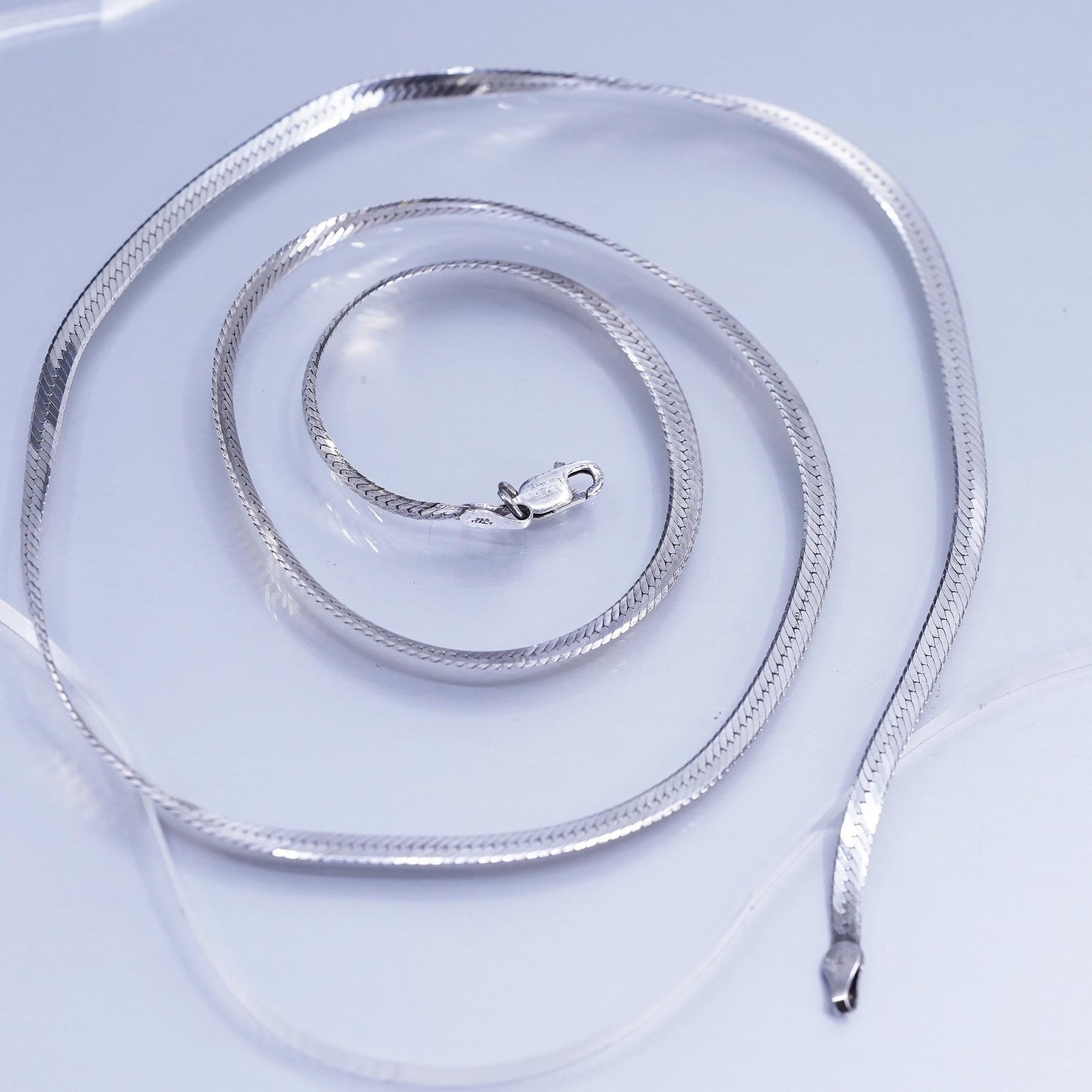 24” 3mm, vintage Italy Sterling 925 silver herringbone chain necklace