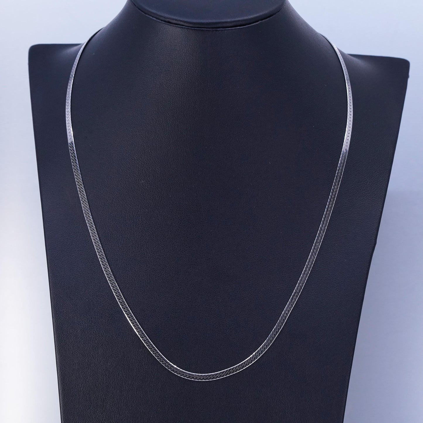 20” 3mm, vintage Italian Sterling 925 silver herringbone chain necklace