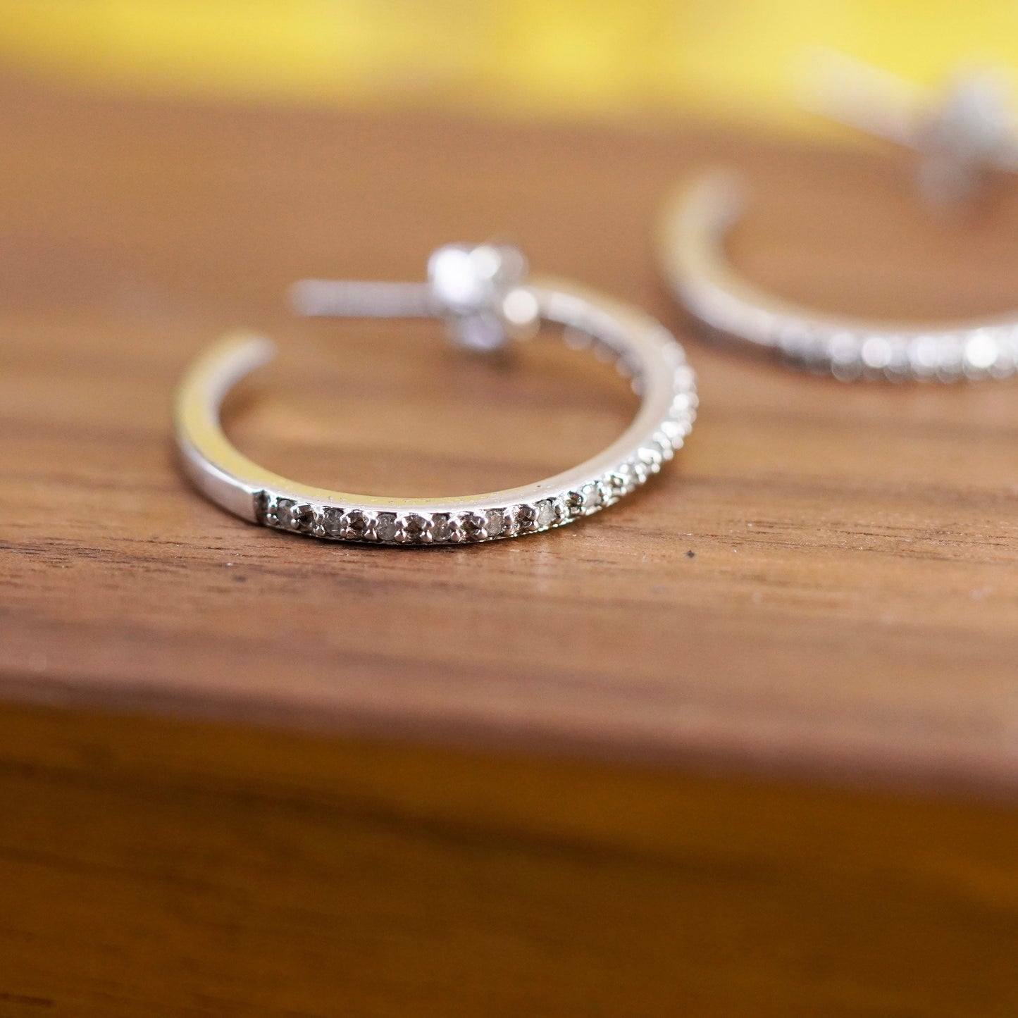 1”, Vintage Sterling 925 silver huggie studs earrings with clear Cz