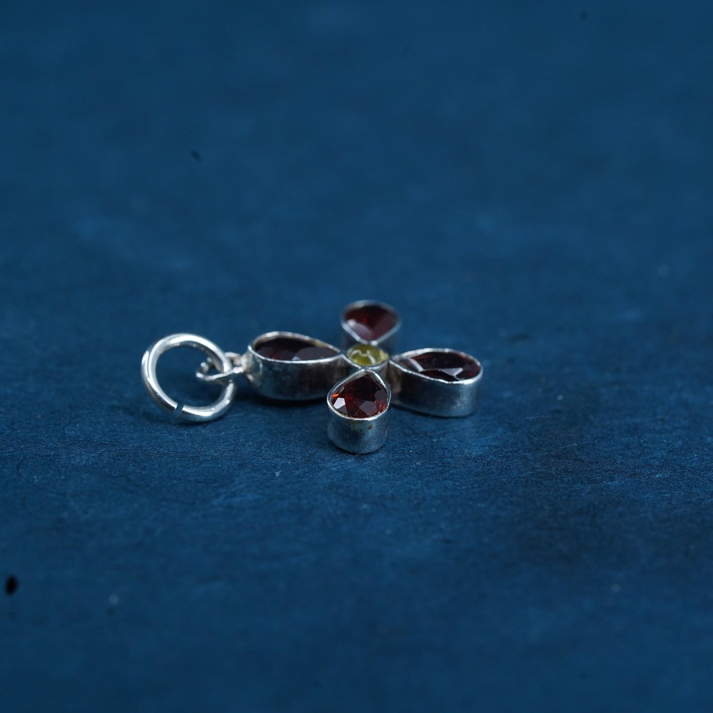 Vintage Sterling silver handmade pendant, 925 flower with ruby and citrine