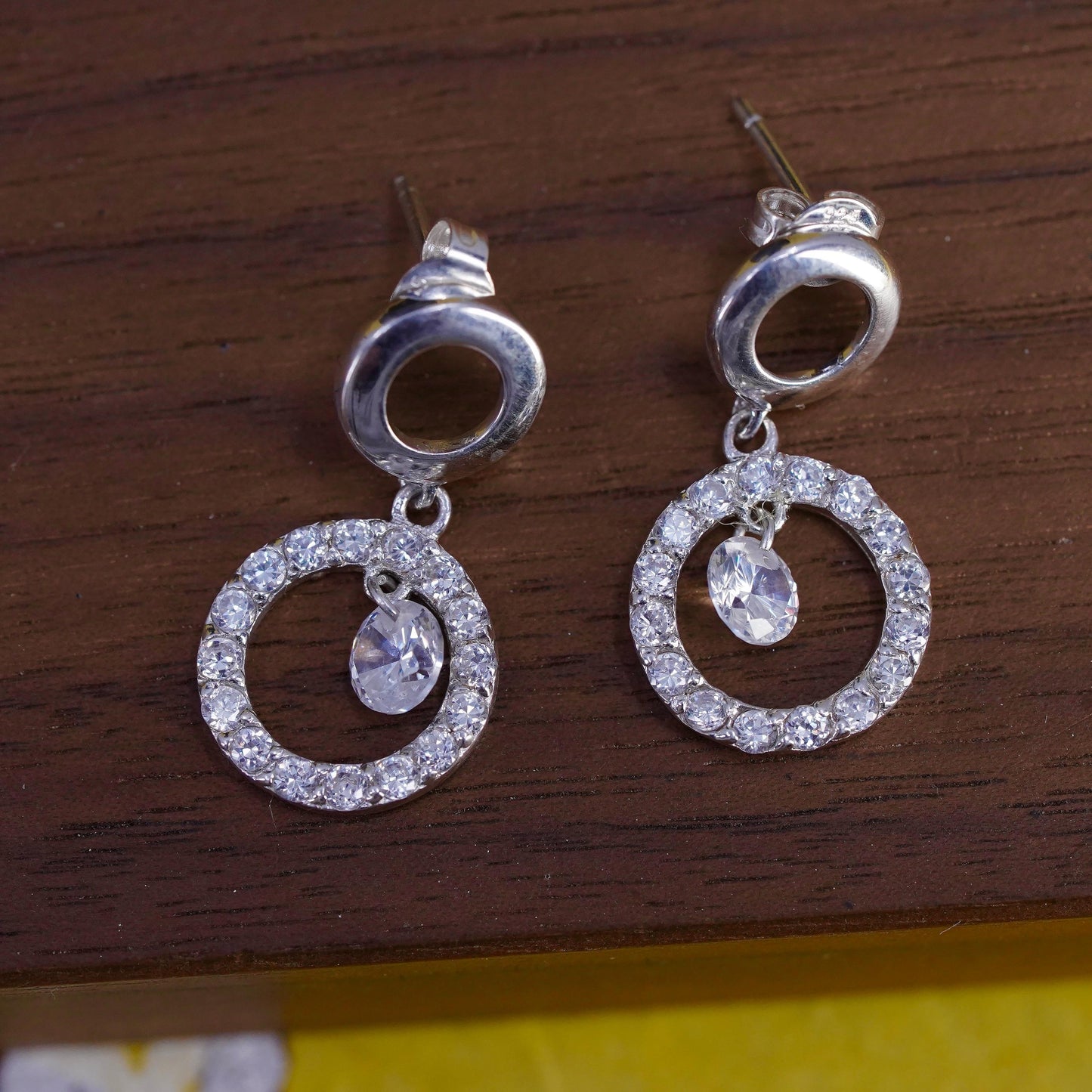 Vintage Elegant Sterling 925 silver earrings with cz circle dangles