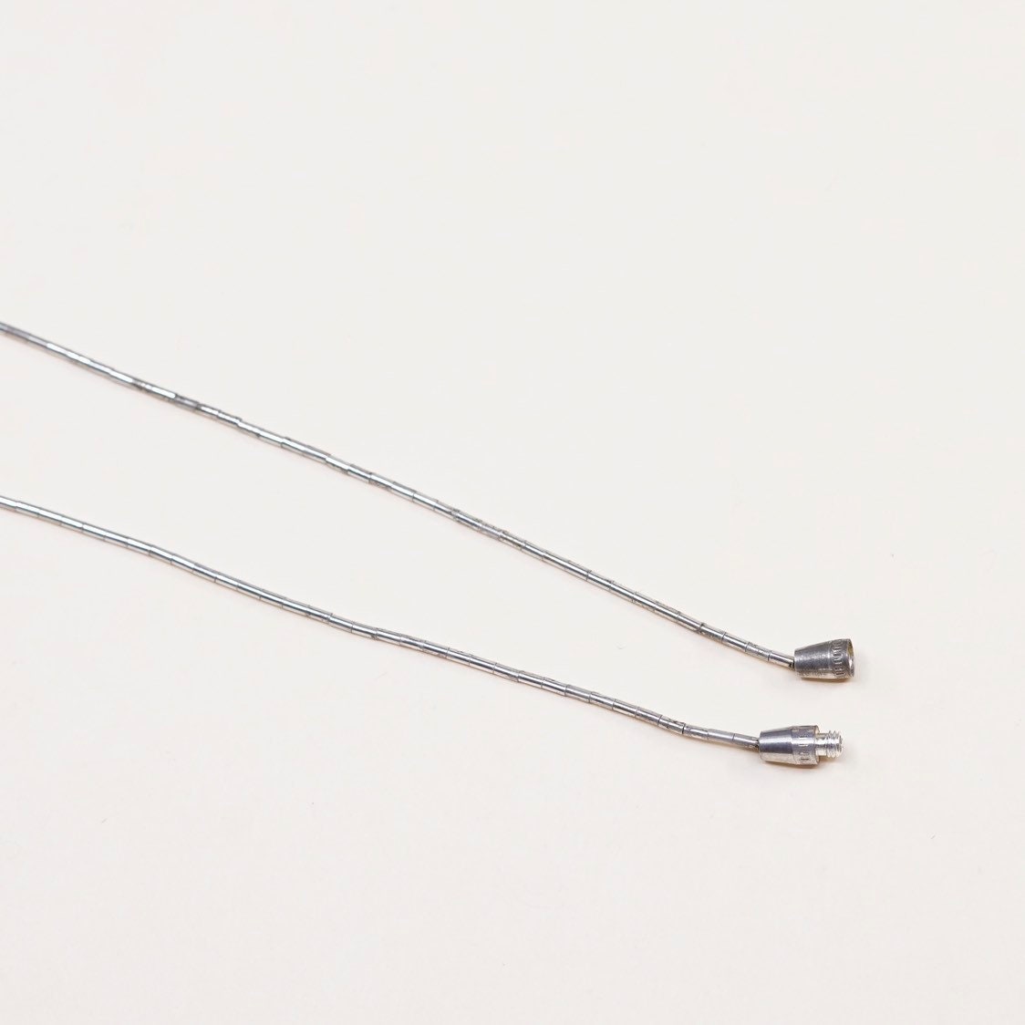 16", Vintage Native American Navajo Sterling silver handmade necklace, solid 925 silver liquid silver chain with turquoise feather pendant,