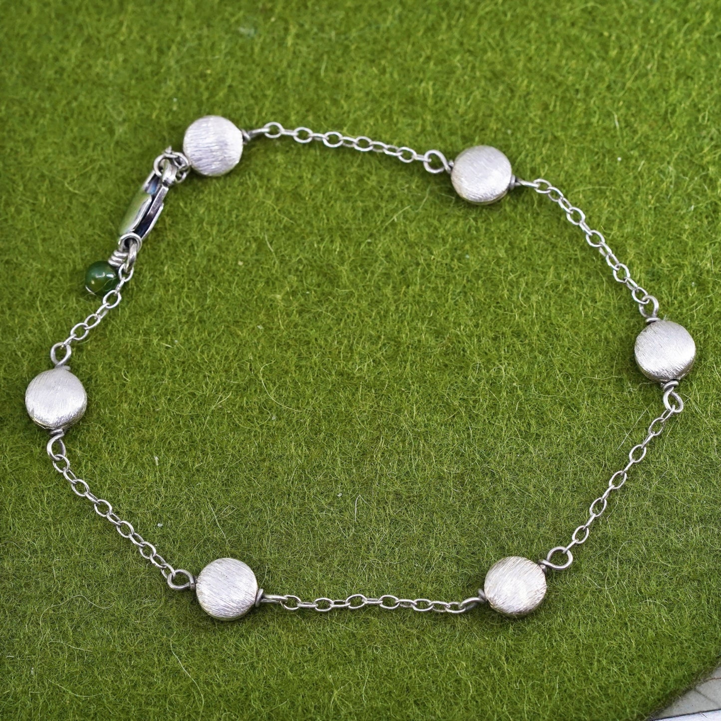 6.5", Vintage sterling 925 silver bracelet with circle disc details