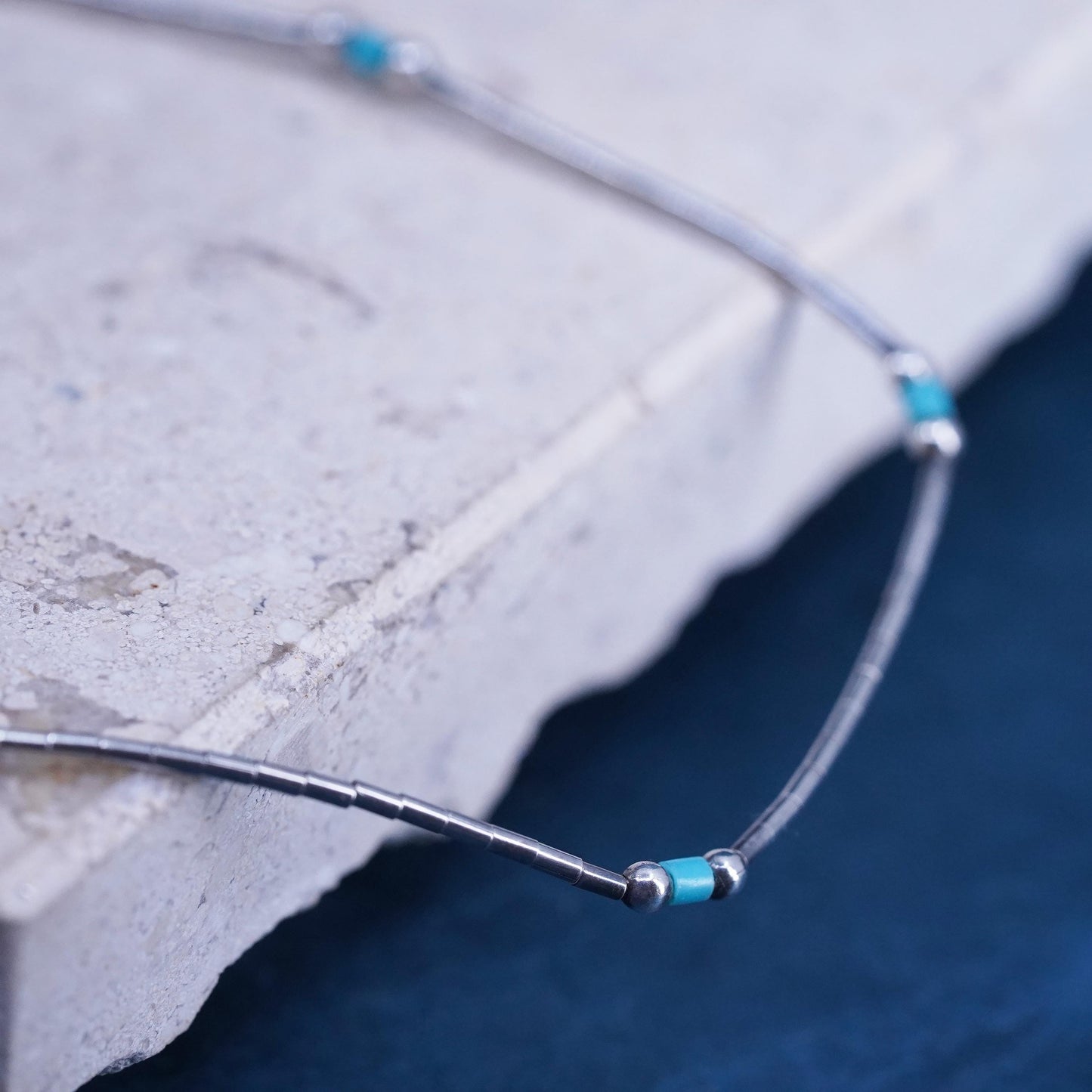 16”, Native American Navajo Sterling 925 liquid silver chain necklace turquoise