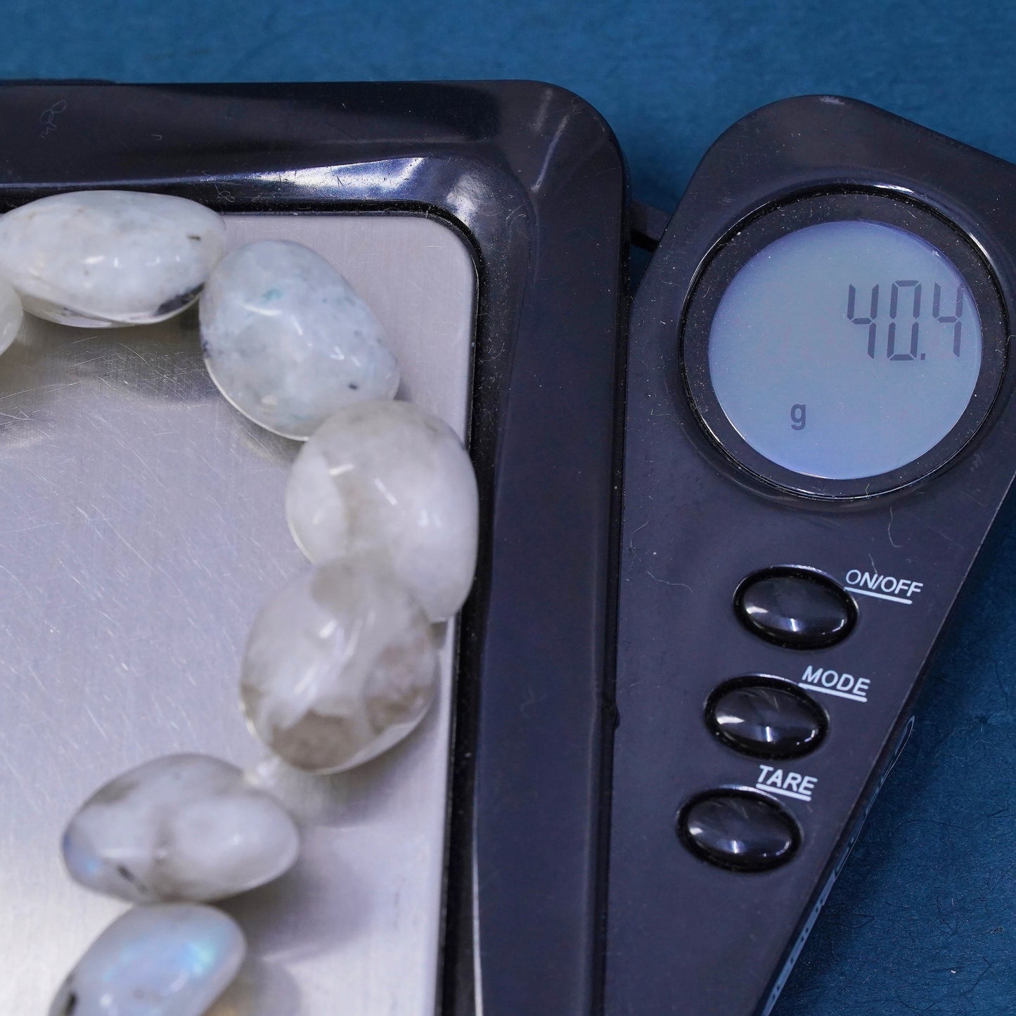 6.75", vintage moonstone nugget bracelet with elastic band