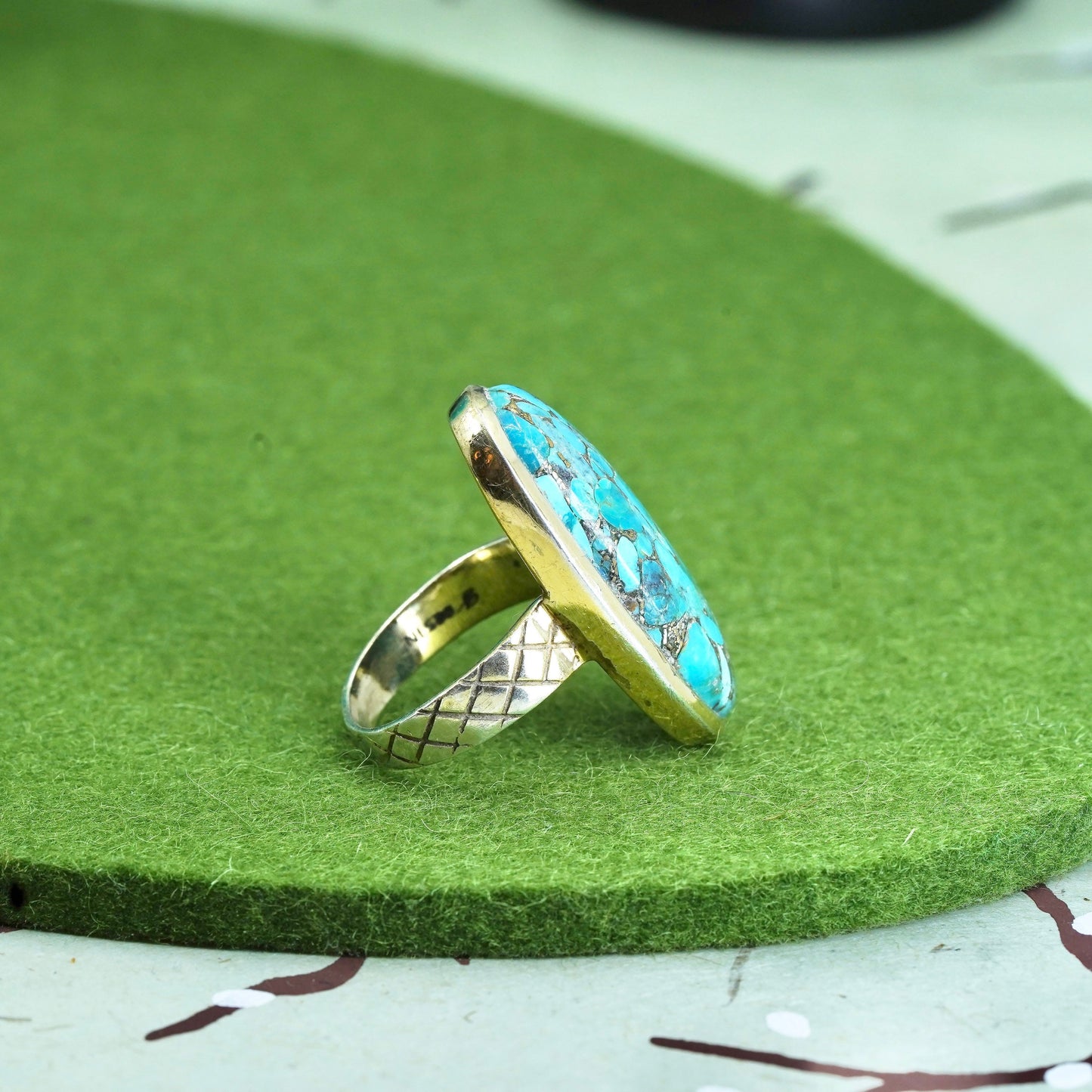 Size 8.25, Vintage sterling 925 silver handmade ring with oval shaped turquoise