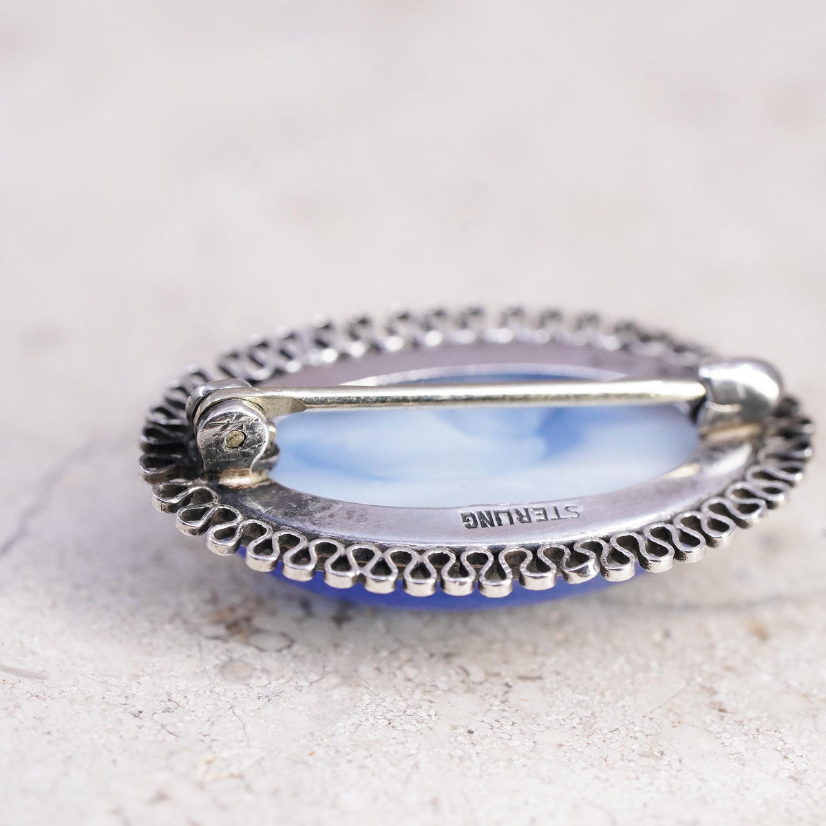 Vintage Hecho en Mexico Sterling silver brooch, 925 filigree pendant oval agate