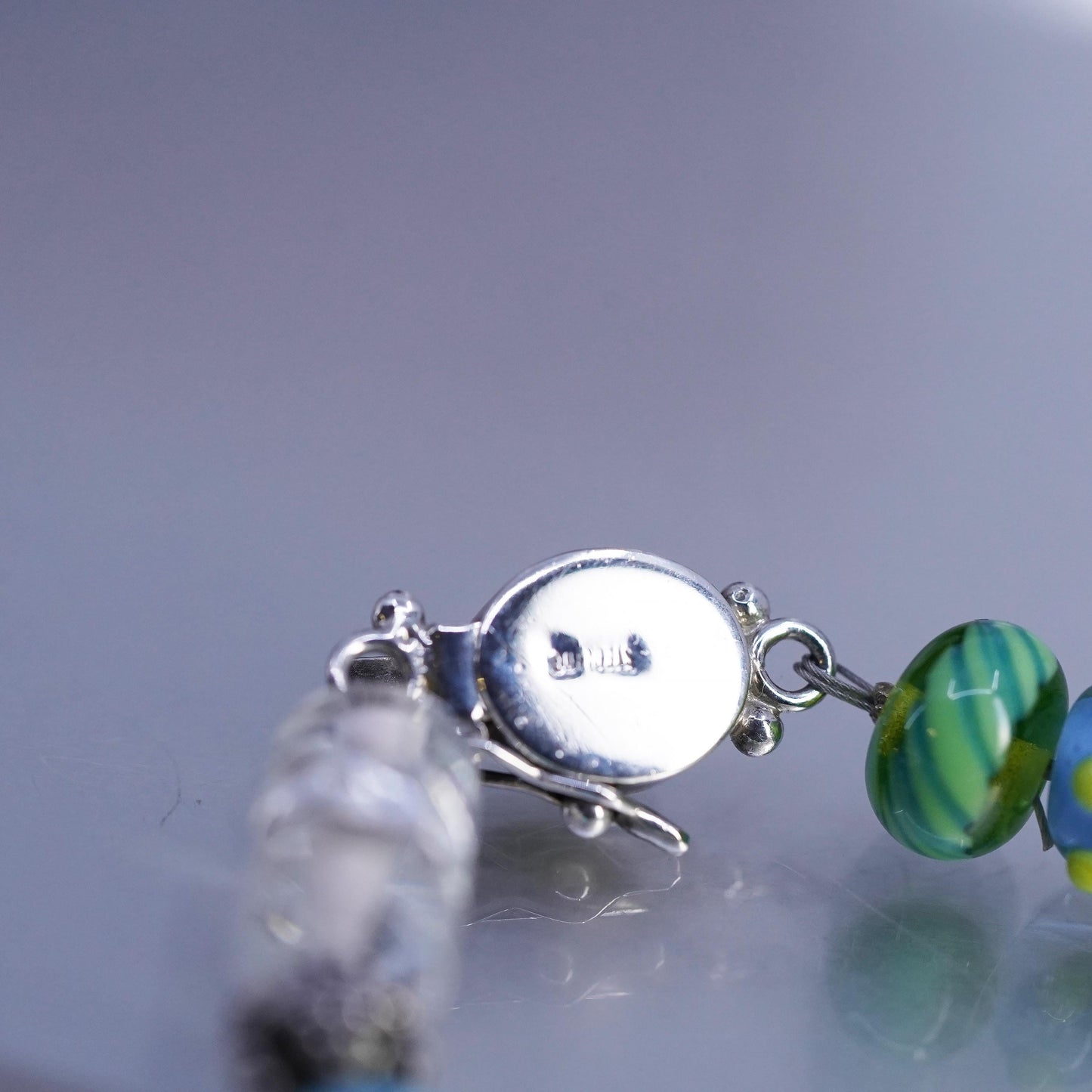 6.25", Mexico Sterling 925 Silver bracelet artisan green glass beads cat face