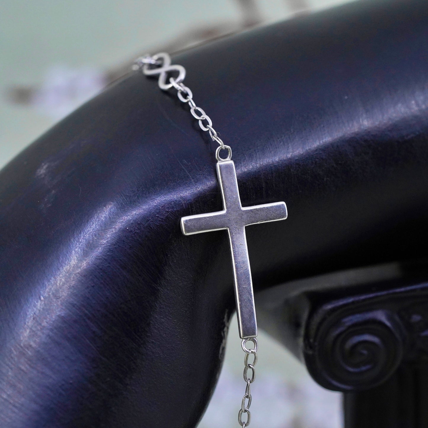 7.5”, Vintage sterling silver handmade bracelet, Italy 925 chain with cross