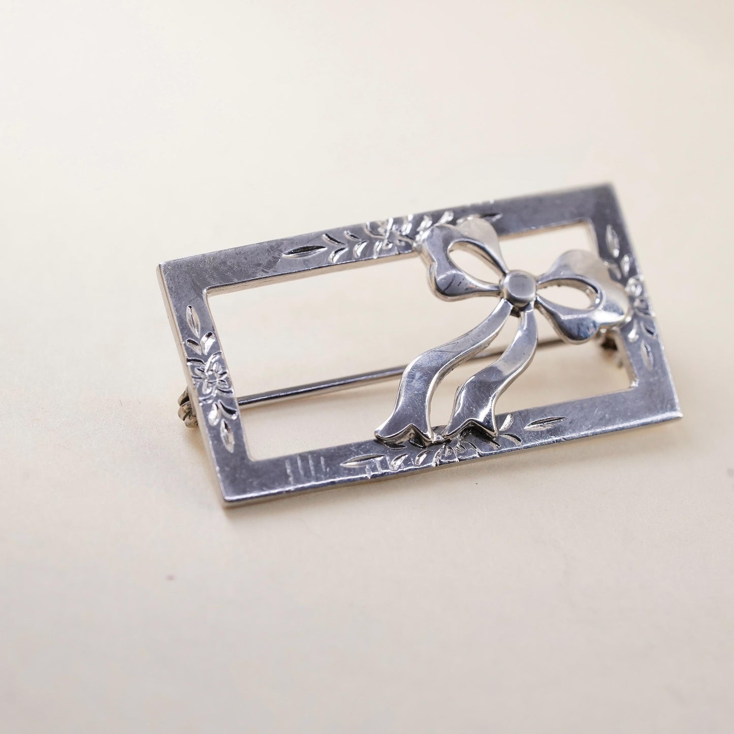 Vintage Sterling silver handmade brooch, 925 ribbon bow tie pin