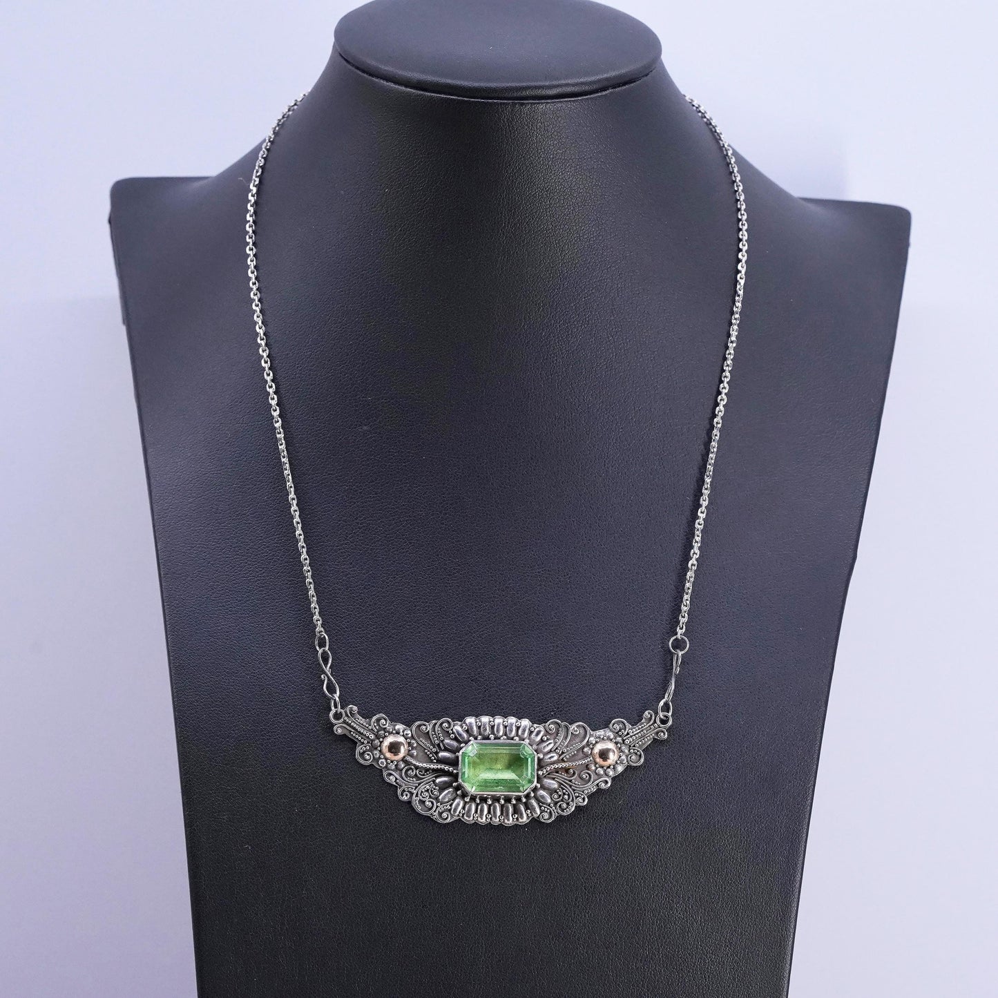 18” VTG southwestern Sterling silver necklace 925 circle chain filigree pendant