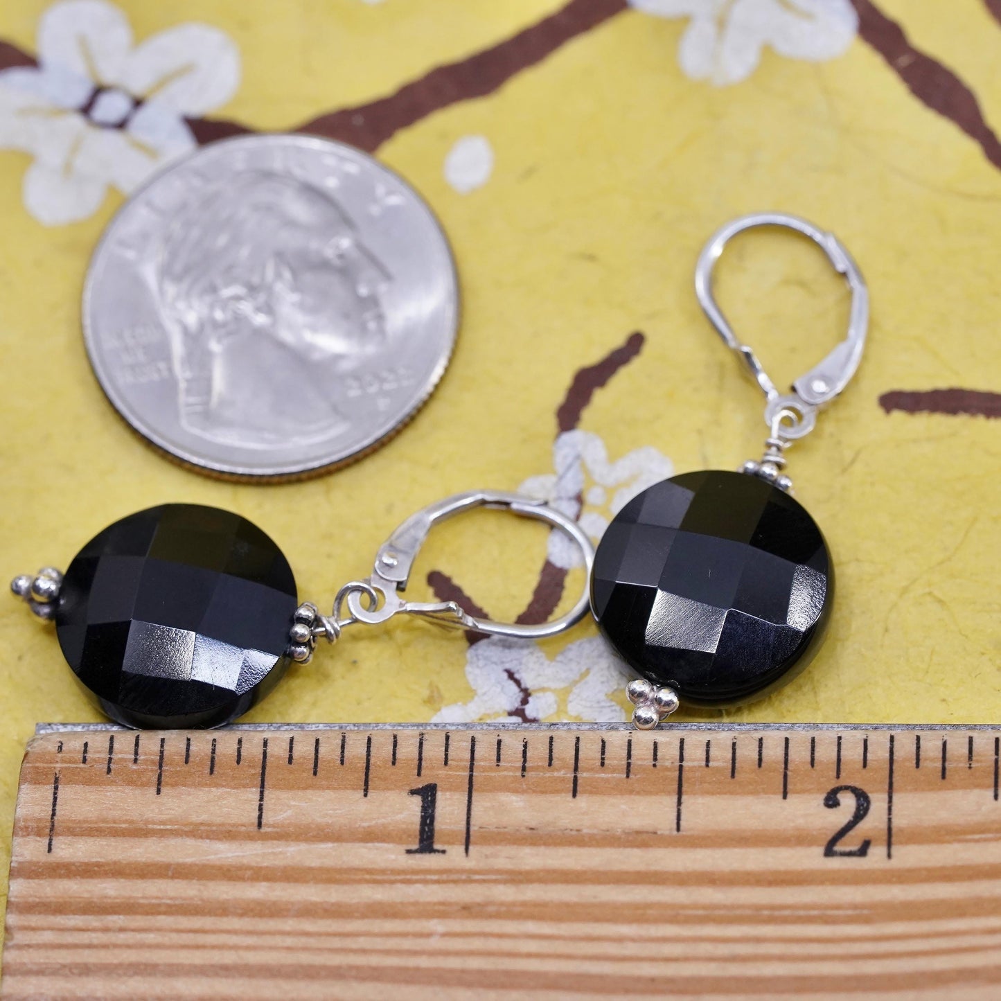 Vintage Sterling 925 silver handmade earrings with circle onyx
