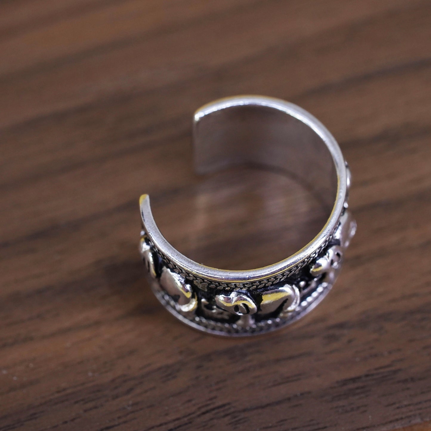 Size adjustable, vintage sterling silver handmade ring. 925 elephant band