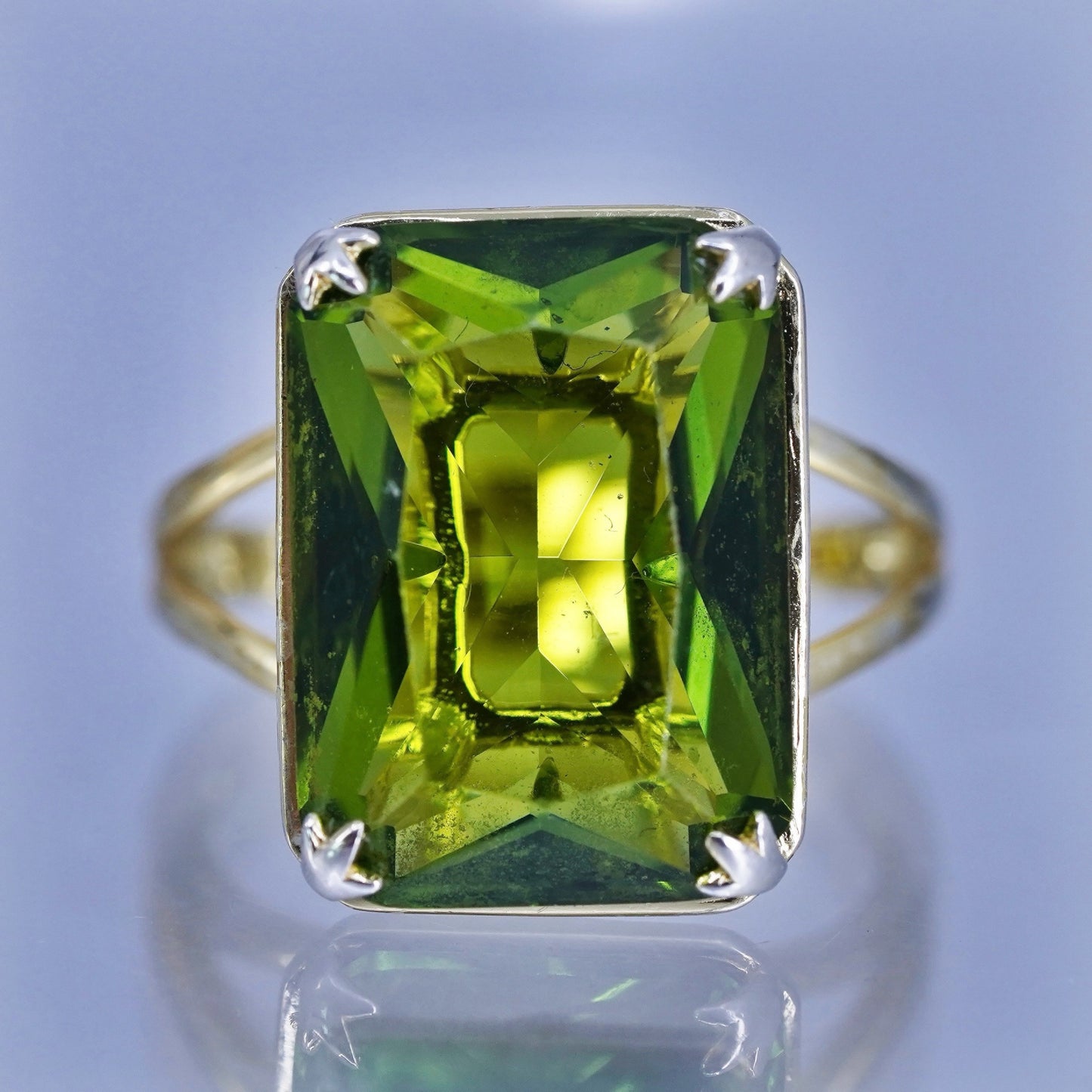 Size 8, vintage vermeil gold over Sterling 925 silver handmade ring w/ peridot