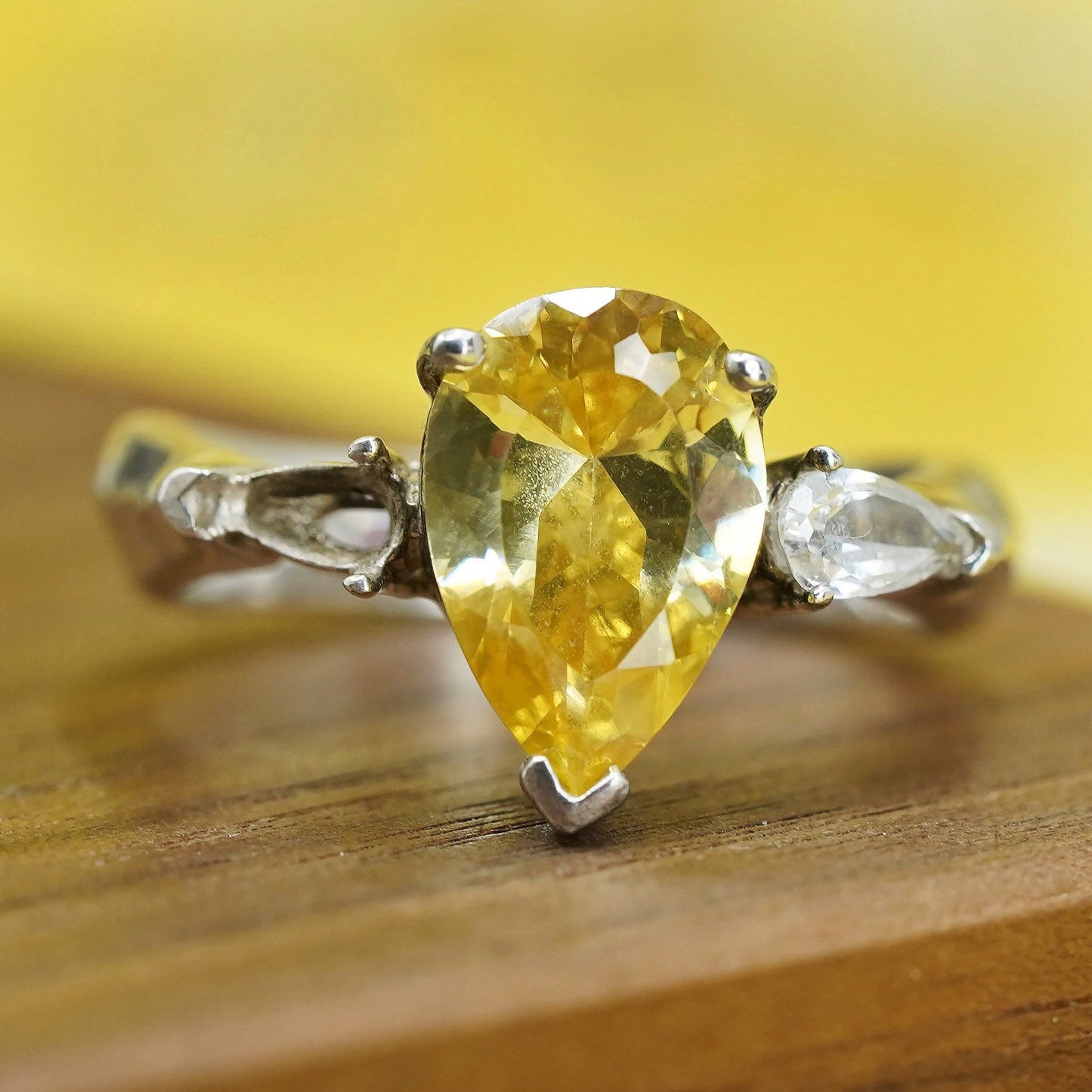 Size 8, vintage Sterling 925 silver ring with teardrop citrine and cz