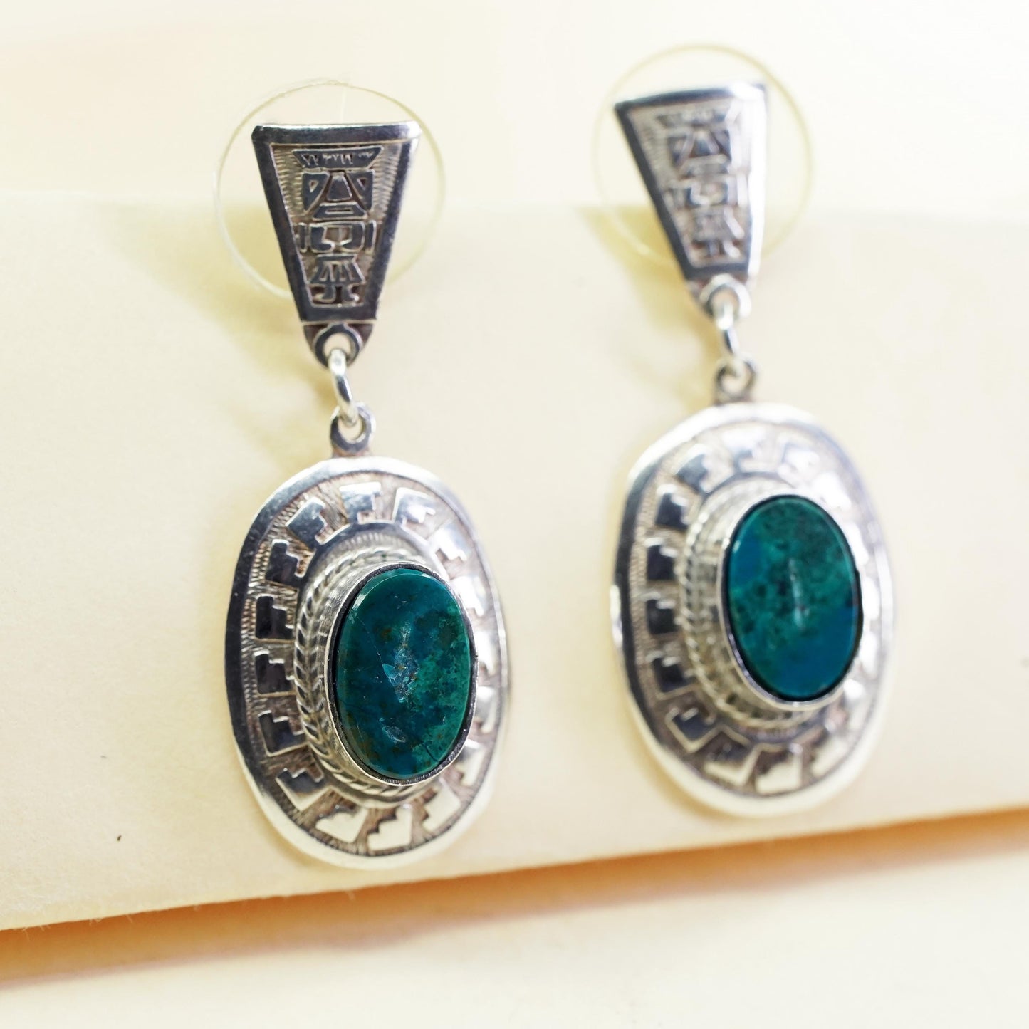Native American Sterling 925 silver handmade oval earrings with turquoise