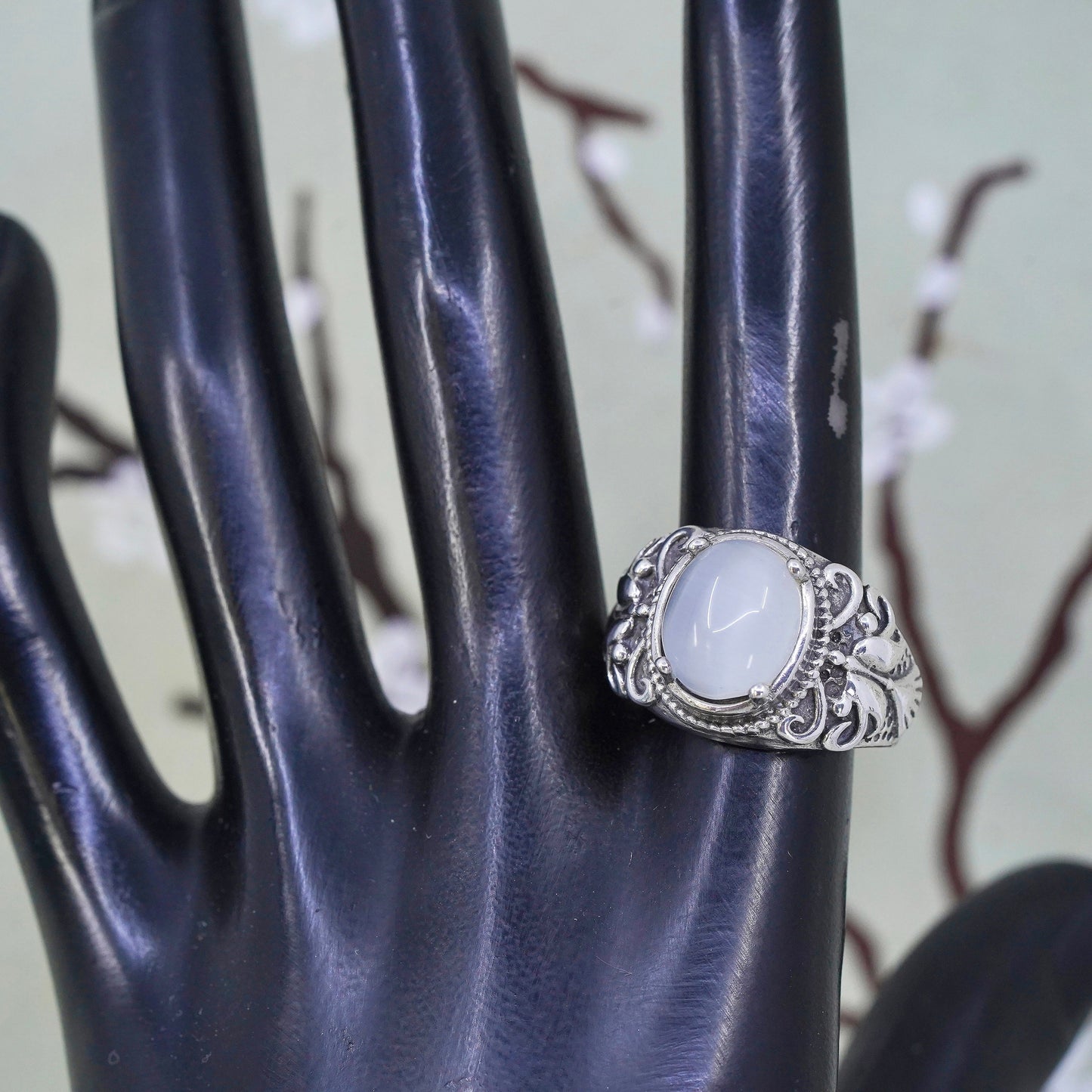 Size 9, Vintage sterling 925 silver ring handmade with oval white cats eye