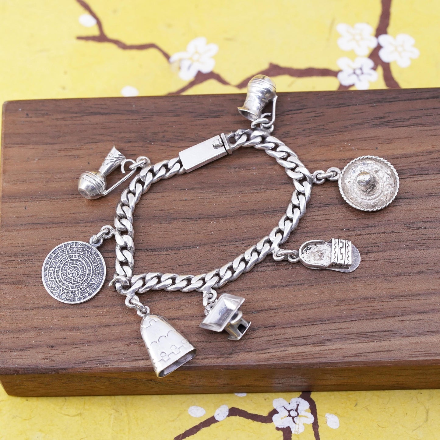 5”, Mexico Sterling Silver 925 Sombrero Mayan calendar sandal Charm Bracelet