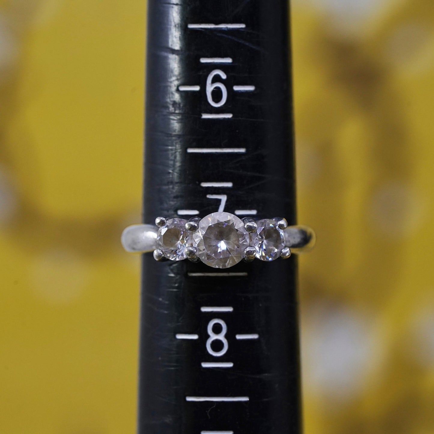 Size 7, vintage Sterling silver 925 engagement ring with cz