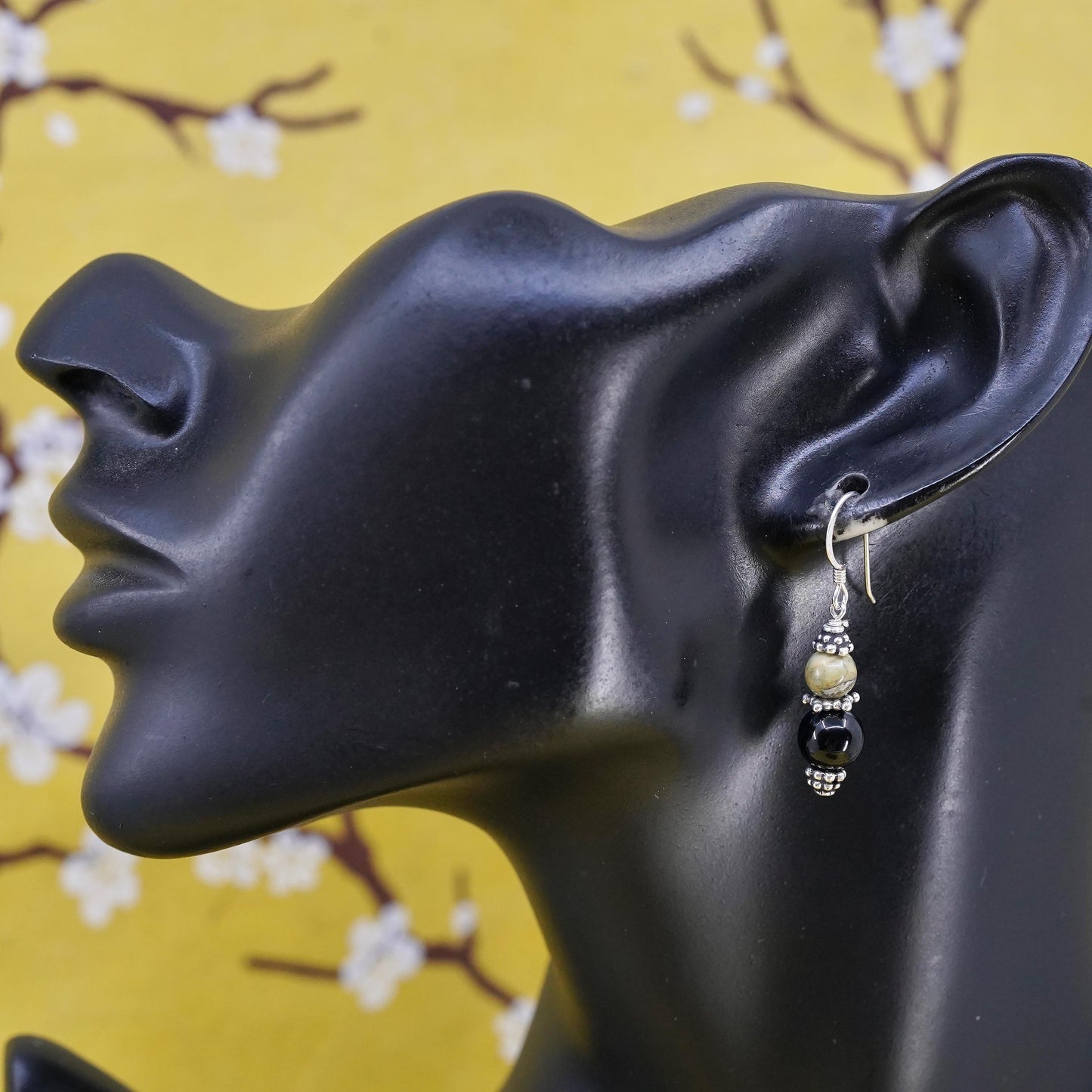 Vintage Irish Sterling 925 silver earrings with onyx Connemara marble beads