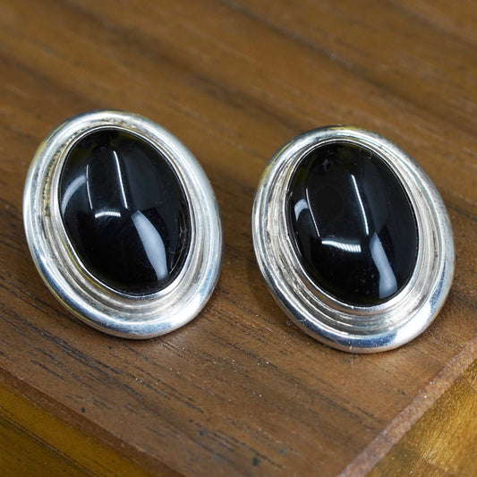 Native American Kewa Nelson Garcia Sterling earrings, 925 oval clip on onyx