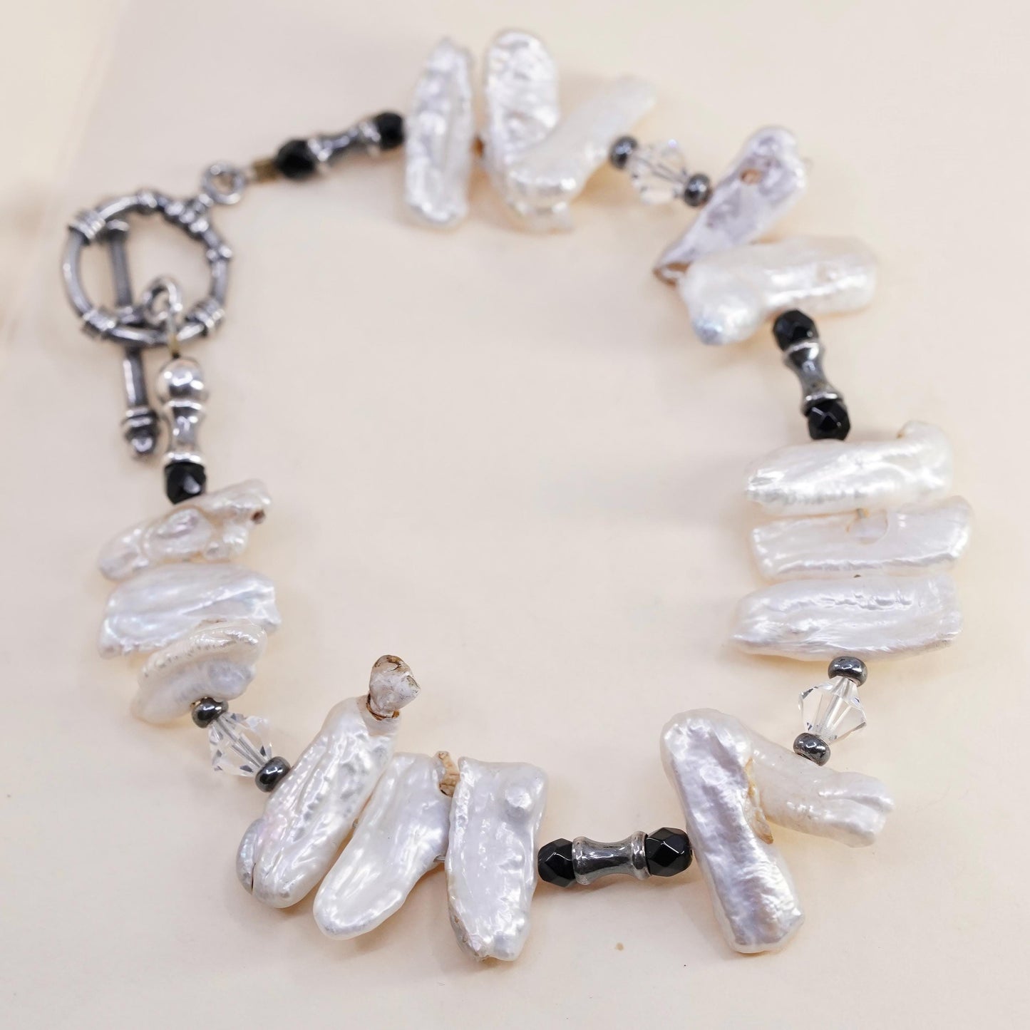 8”, Vintage handmade bracelet, freshwater baroque pearl 925 silver toggle clasp
