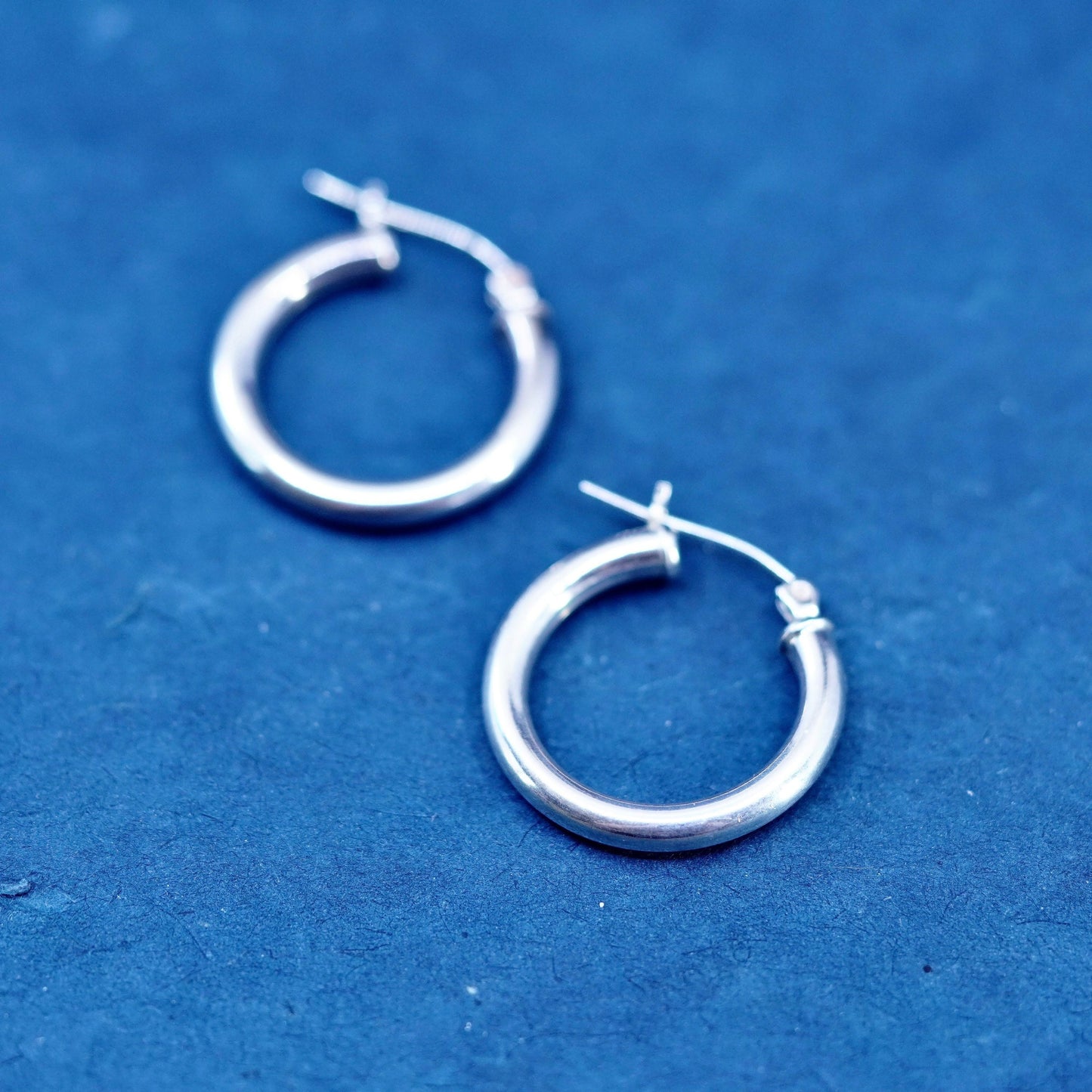 0.75”, vintage Sterling silver handmade earrings, 925 hoops, huggie