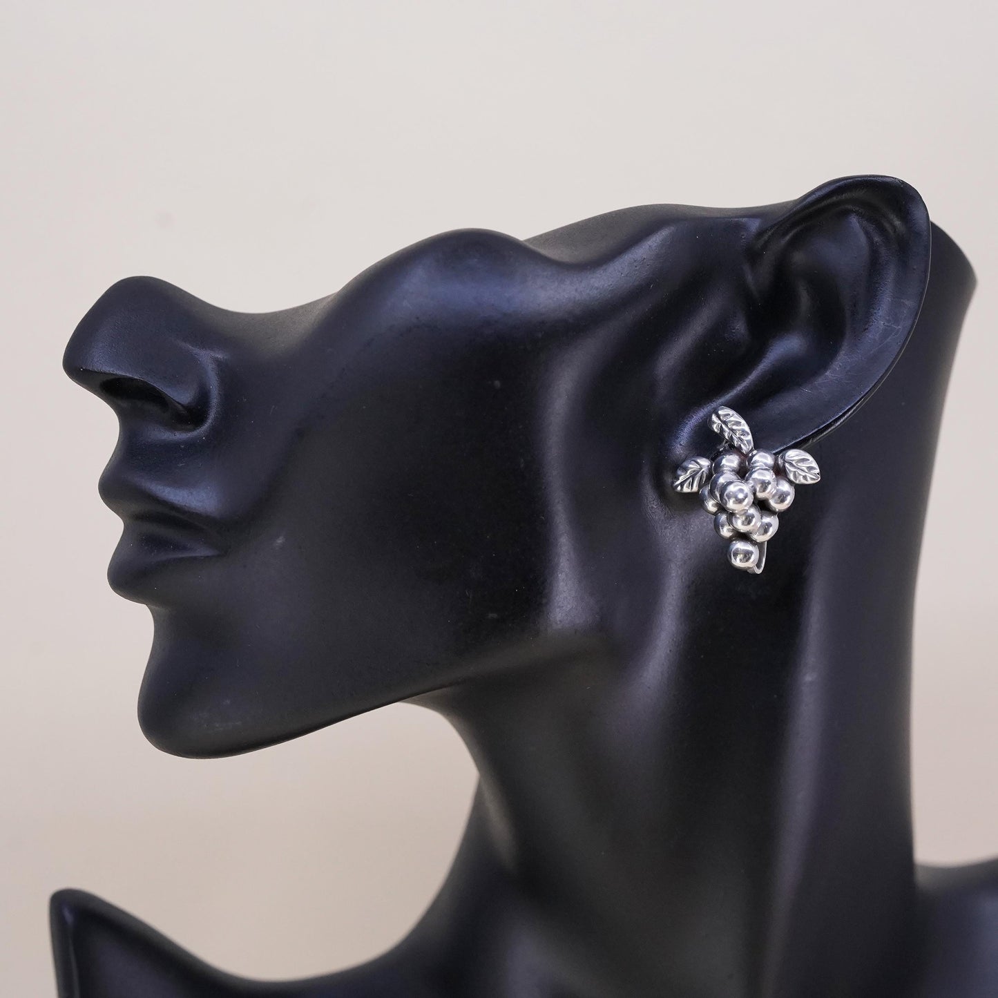 Vintage Mexican sterling silver single earring, 925 silver grape screw back