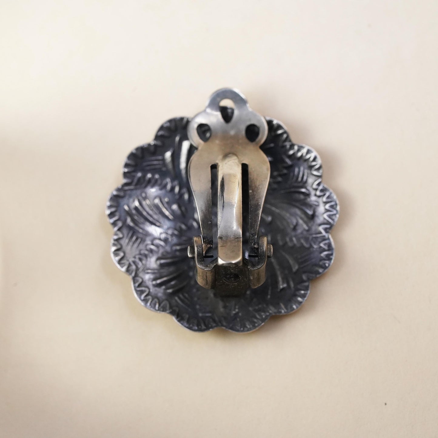 southwestern sterling silver single earring, 925 silver floral textured clip on