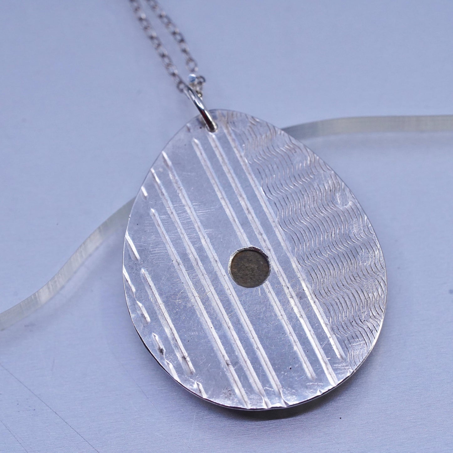 20", southwestern Sterling 925 silver circle necklace golden tiger eye pendant