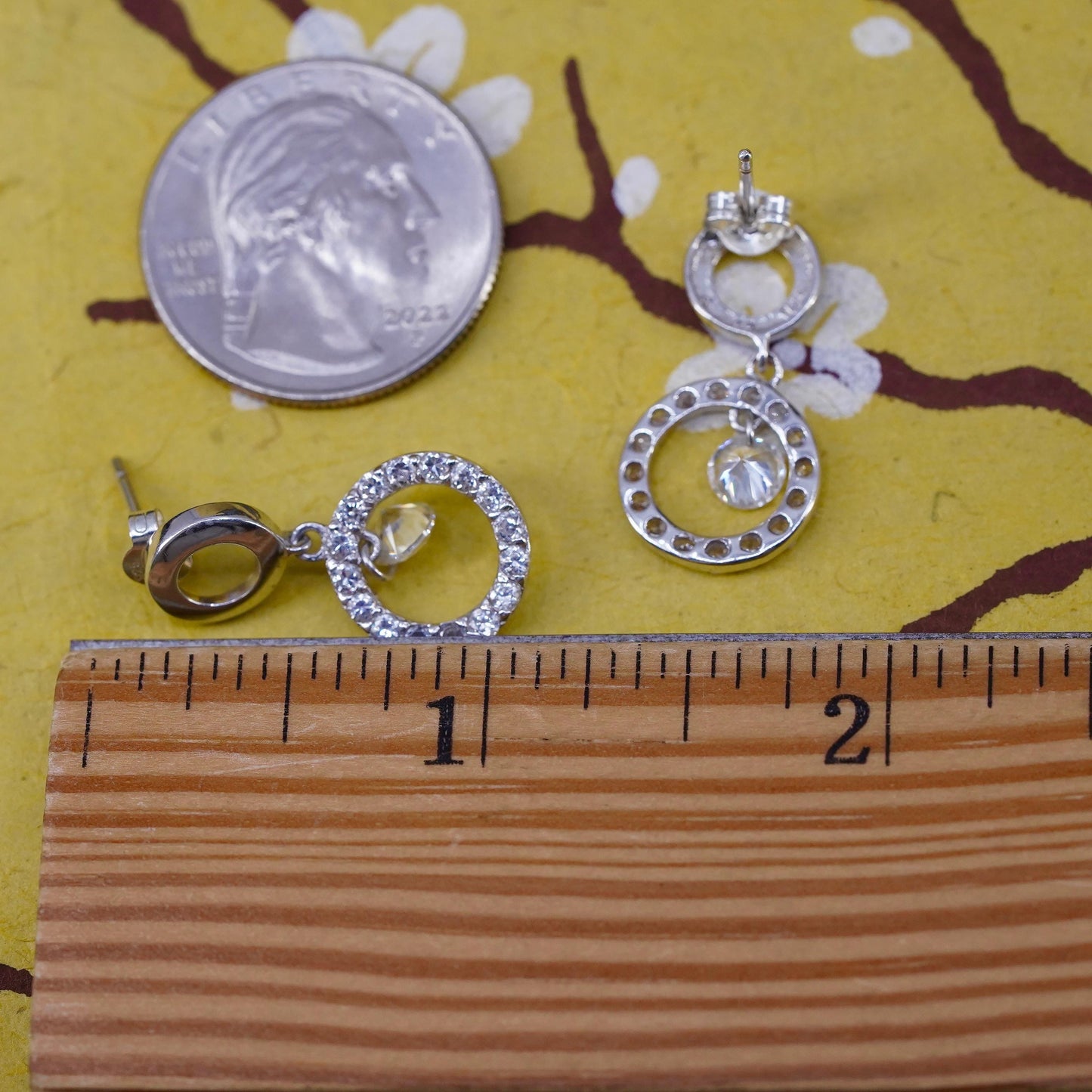Vintage Elegant Sterling 925 silver earrings with cz circle dangles