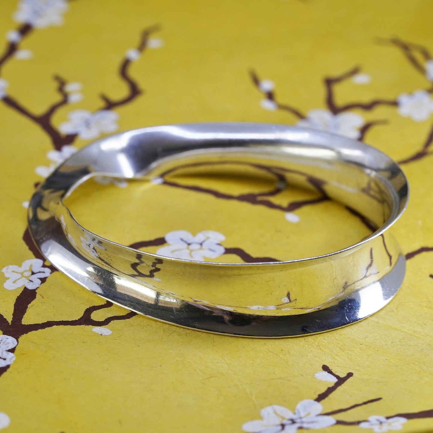 7.75", Vintage Mexican Sterling 925 silver handmade bracelet, bangle