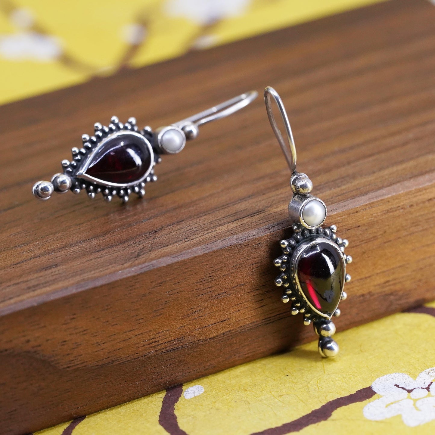Vintage Sterling silver 925 handmade earrings with teardrop garnet and pearl