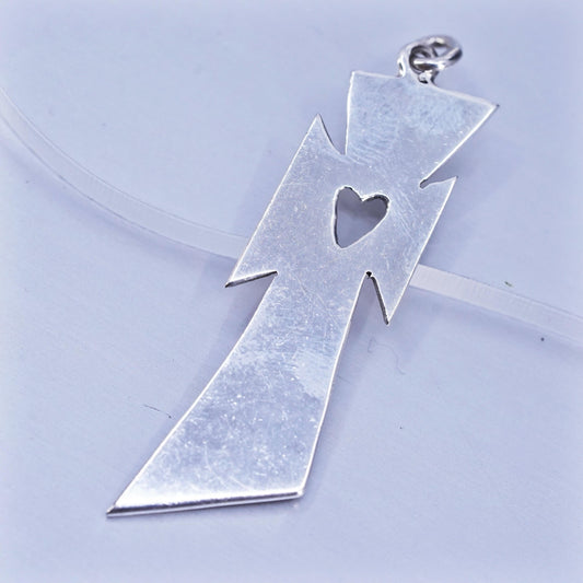 Vintage Native American Southwestern sterling 925 silver cross pendant heart