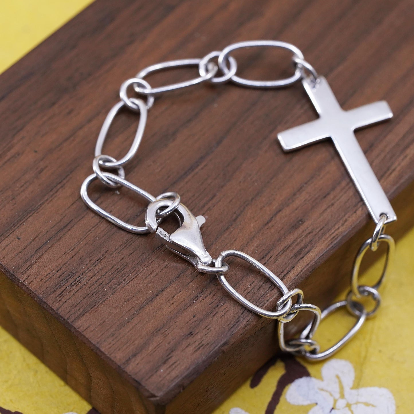 7”, vintage Sterling silver handmade curb bracelet, 925 oval chain cross charm