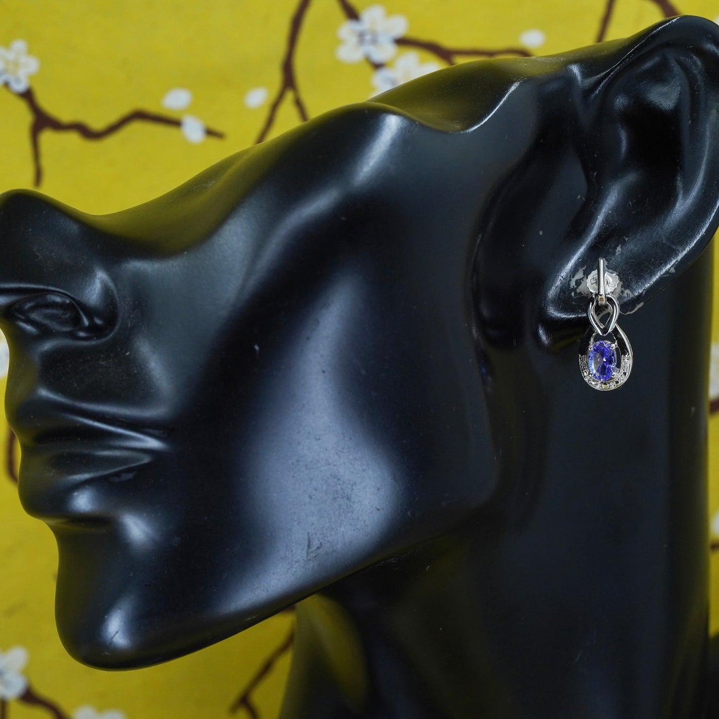 Vintage Sterling 925 silver teardrop earrings with amethyst and diamond