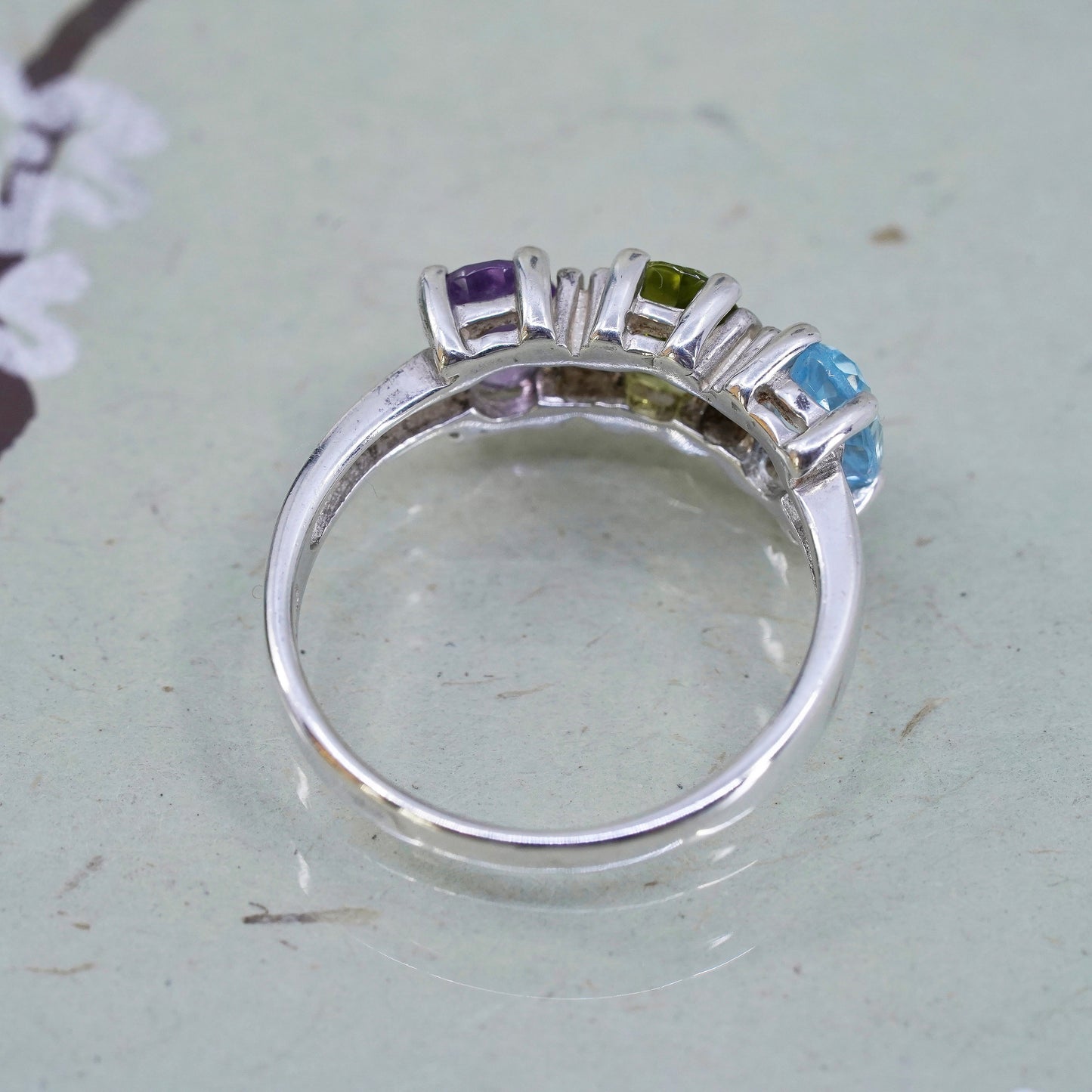 Size 9, vintage sterling 925 silver handmade ring with topaz peridot amethyst