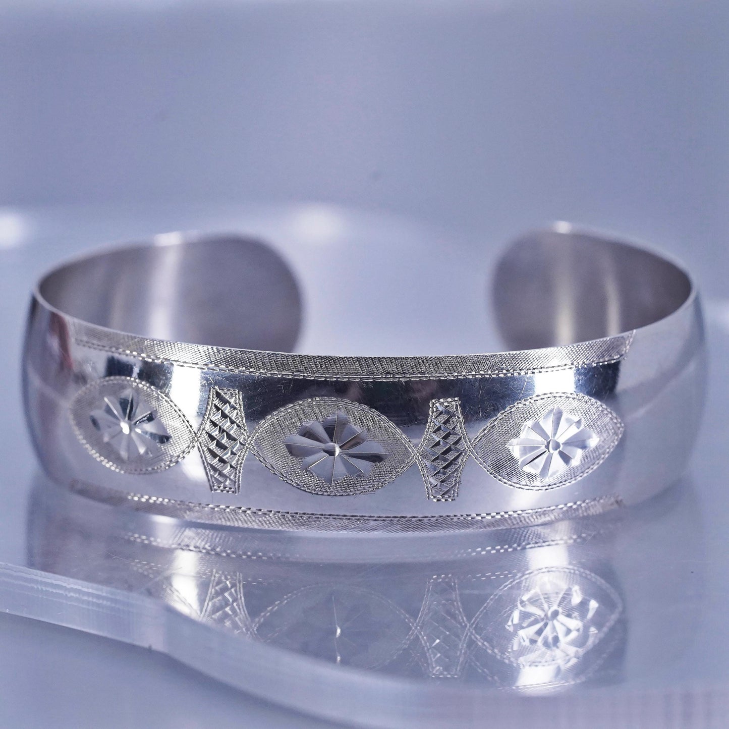 6.5”, Indian Siam sterling silver bracelet, 925 disc engraved goddess cuff
