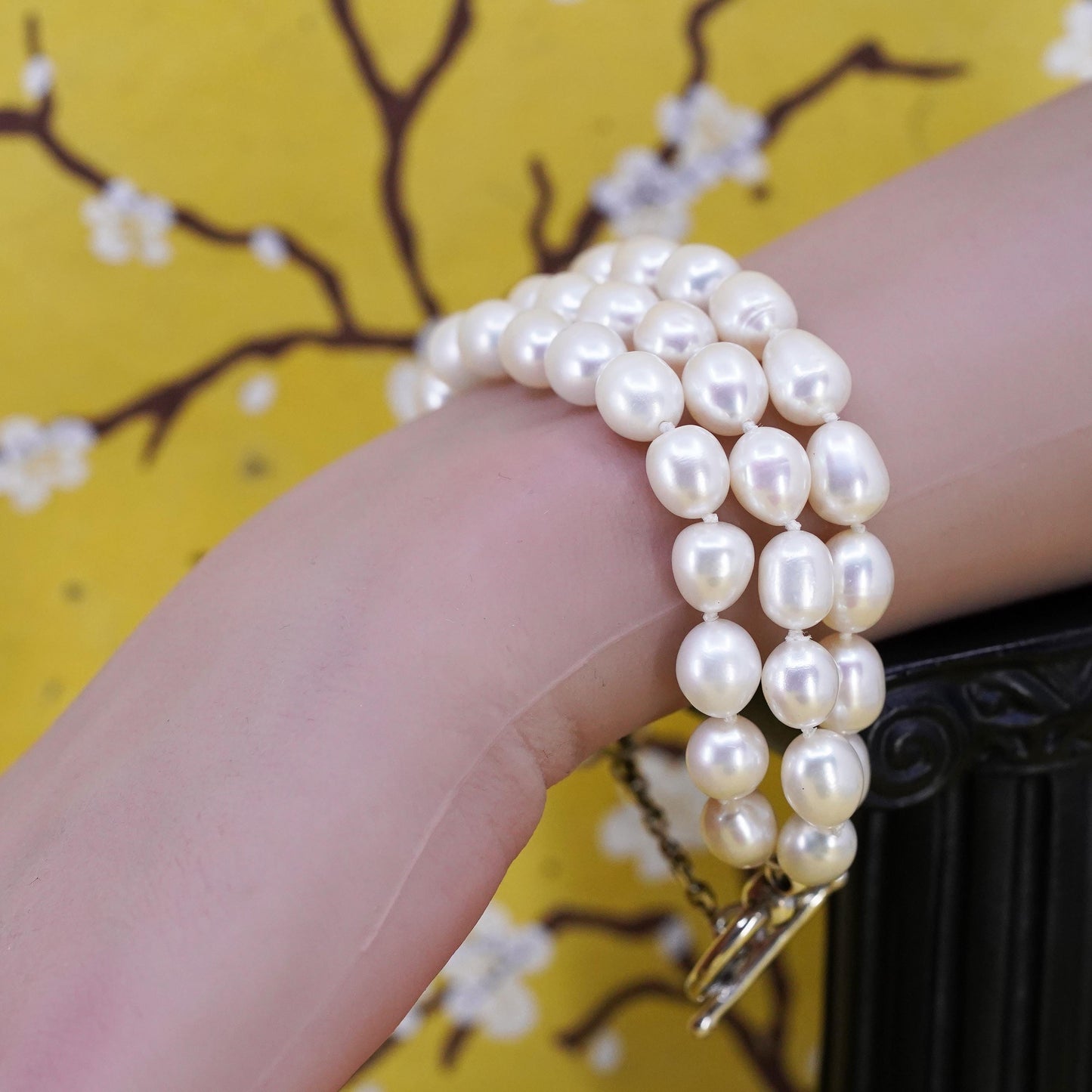 6.75”, triple strands Sterling silver bracelet with 925 silver toggle closure