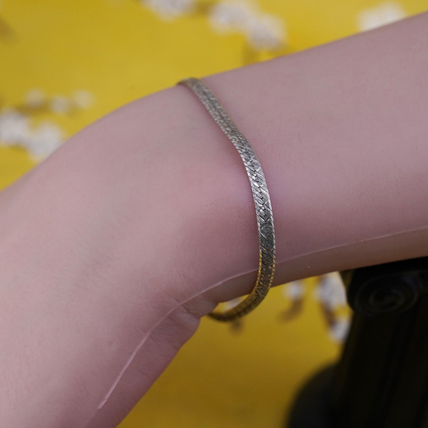 6.75", Vintage Sterling silver textured herringbone bracelet, Italy 925 chain