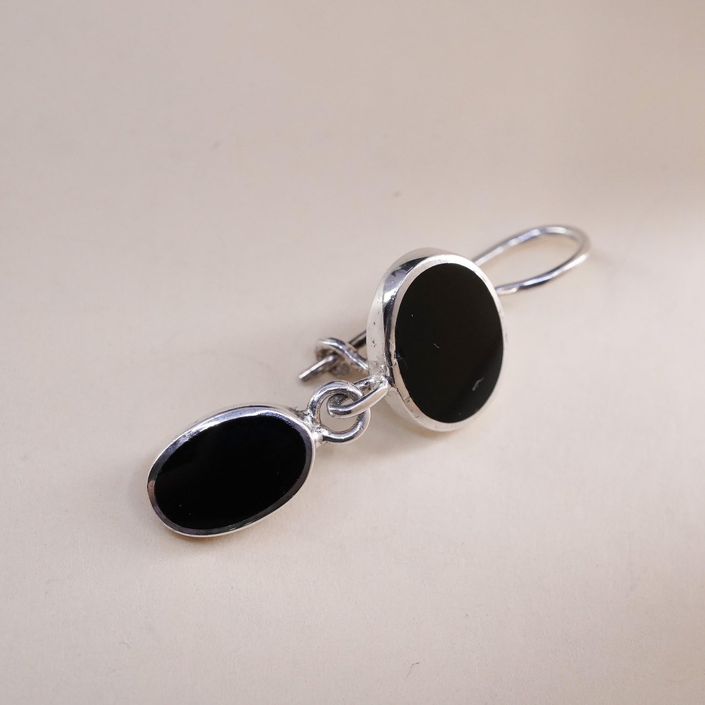 Vintage handmade single earring. Sterling 925 silver hook with onyx inlay