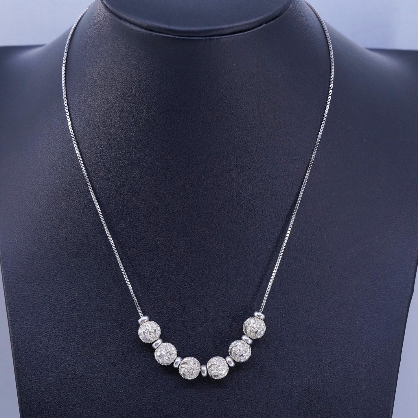 16” Italian Sterling 925 silver box chain necklace with textured beads pendant