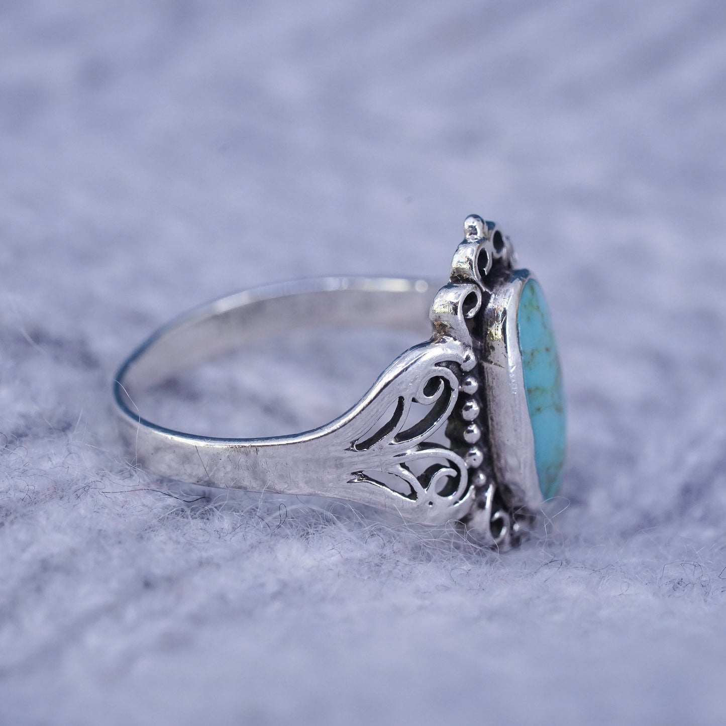 Size 10, vintage Sterling 925 silver handmade ring with turquoise and beads